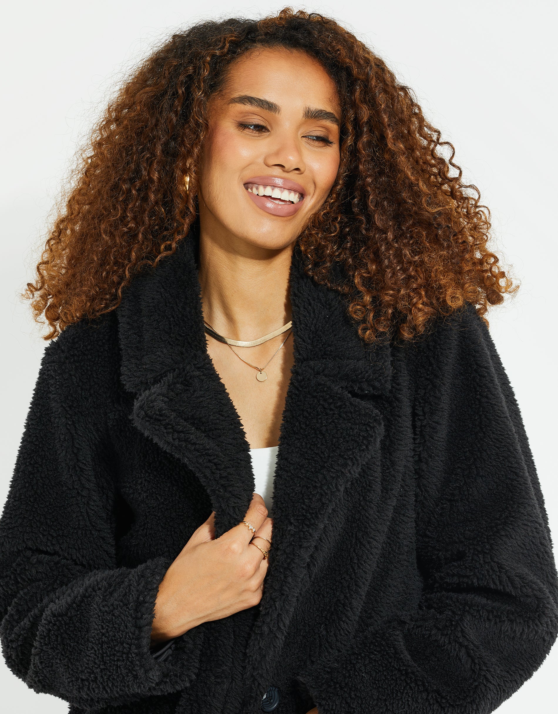 Faux Borg Teddy Coat in Black - Image 5