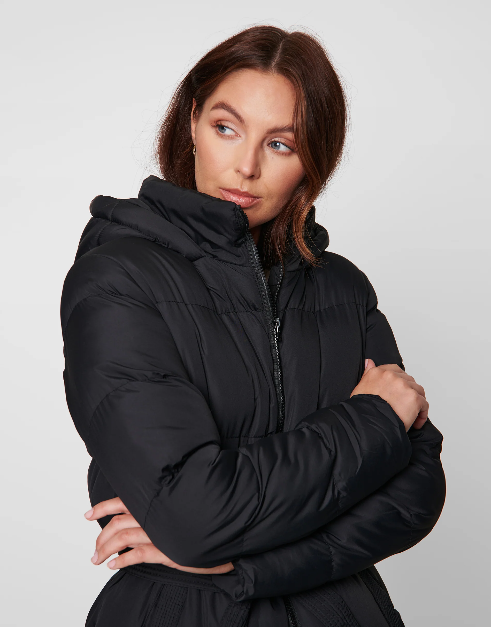 Longline Puffer Jacket in Black - Image 4