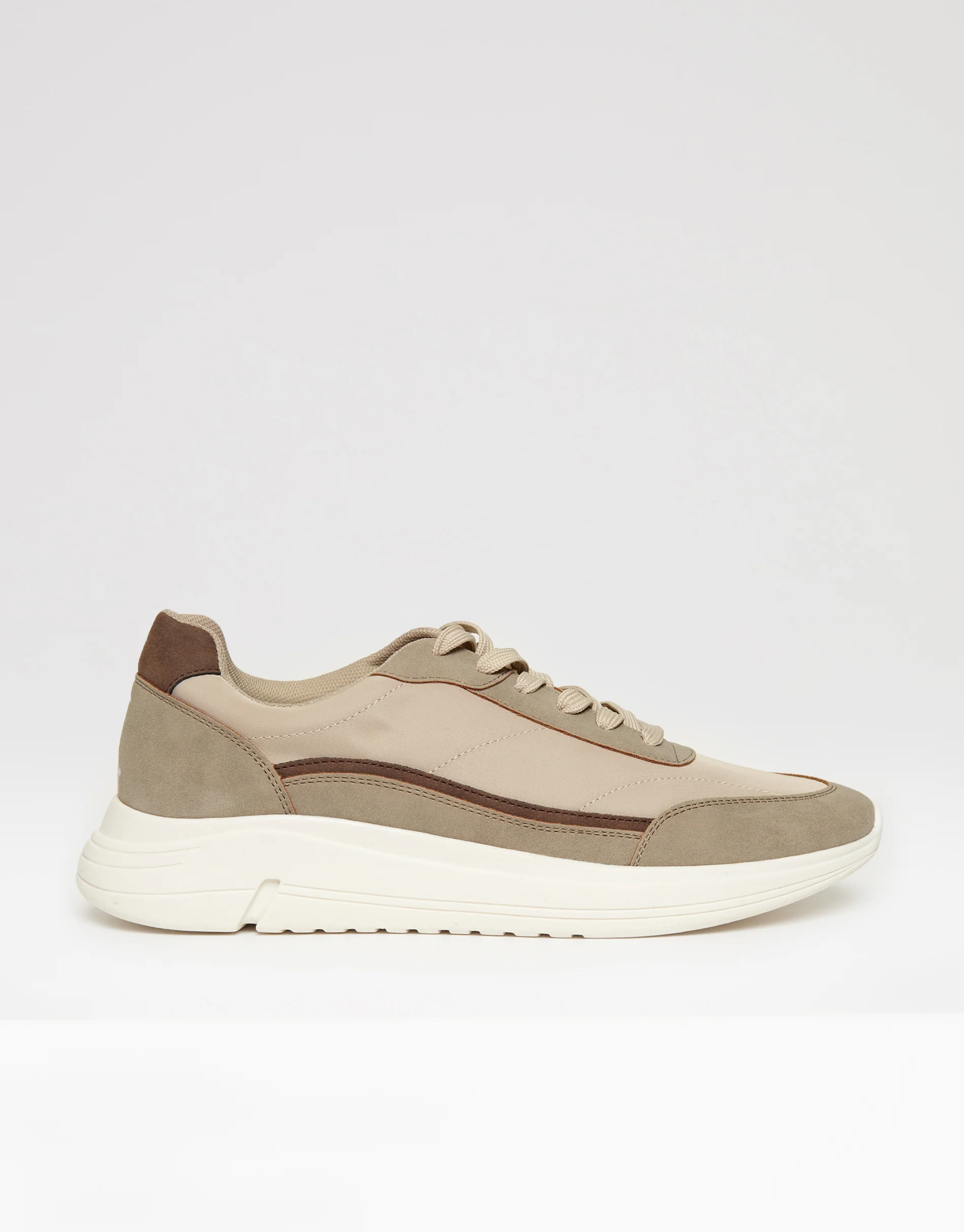 Retro Panelled Court Trainers in Beige - Image 2
