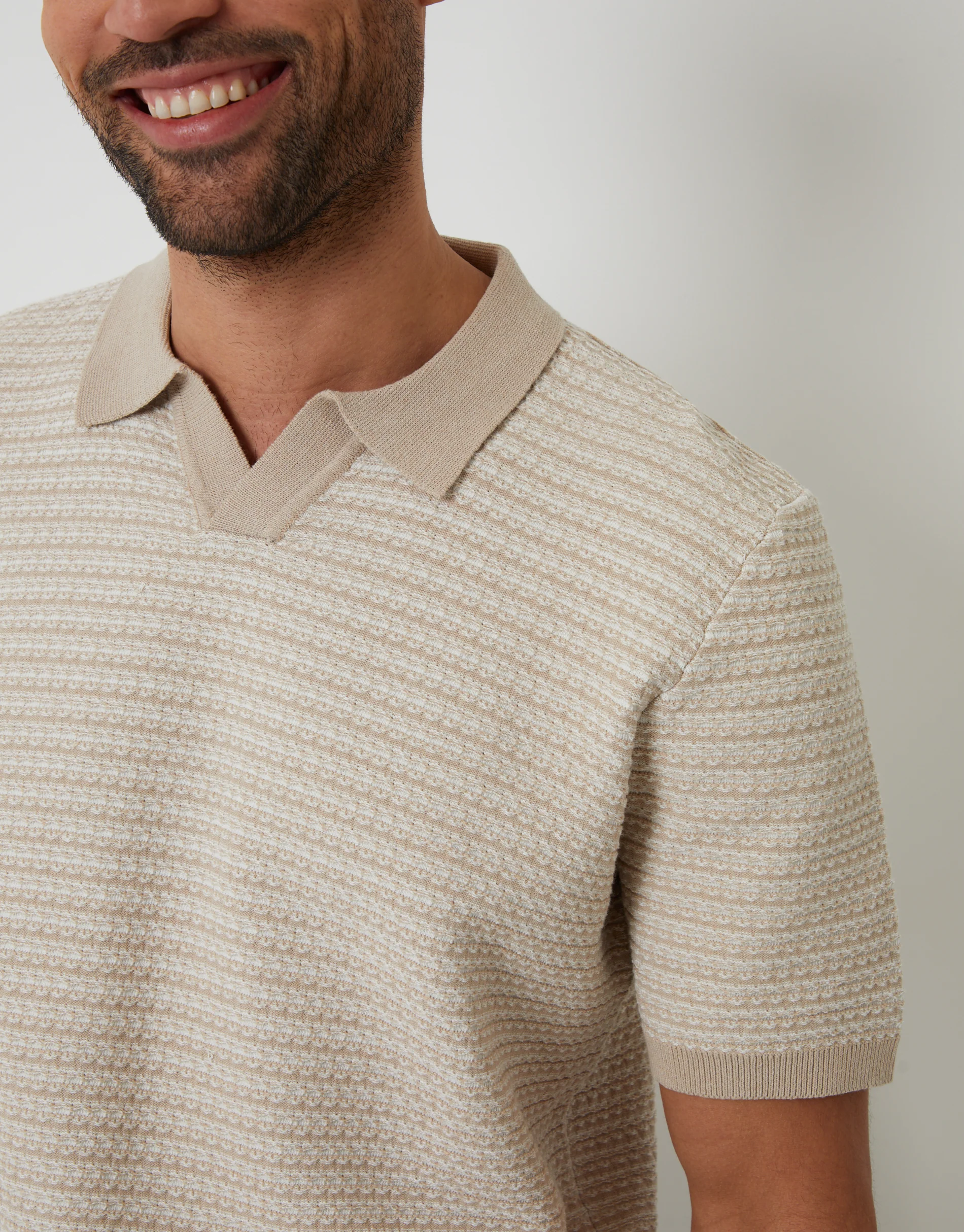 Textured Knit Trophy Neck Polo in Beige Stripe - Image 4