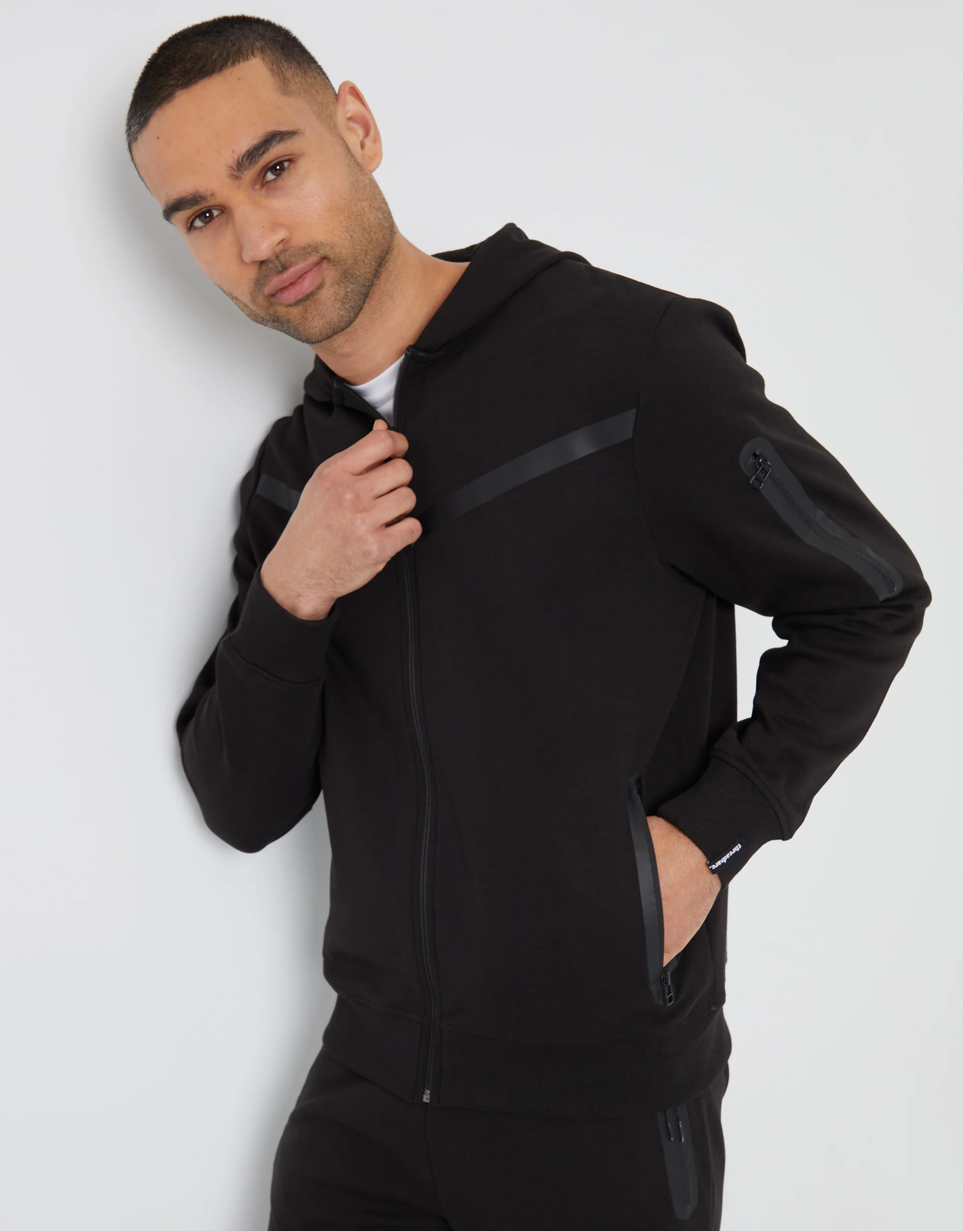 Chevron Detail Zip-Through Hoodie in Black