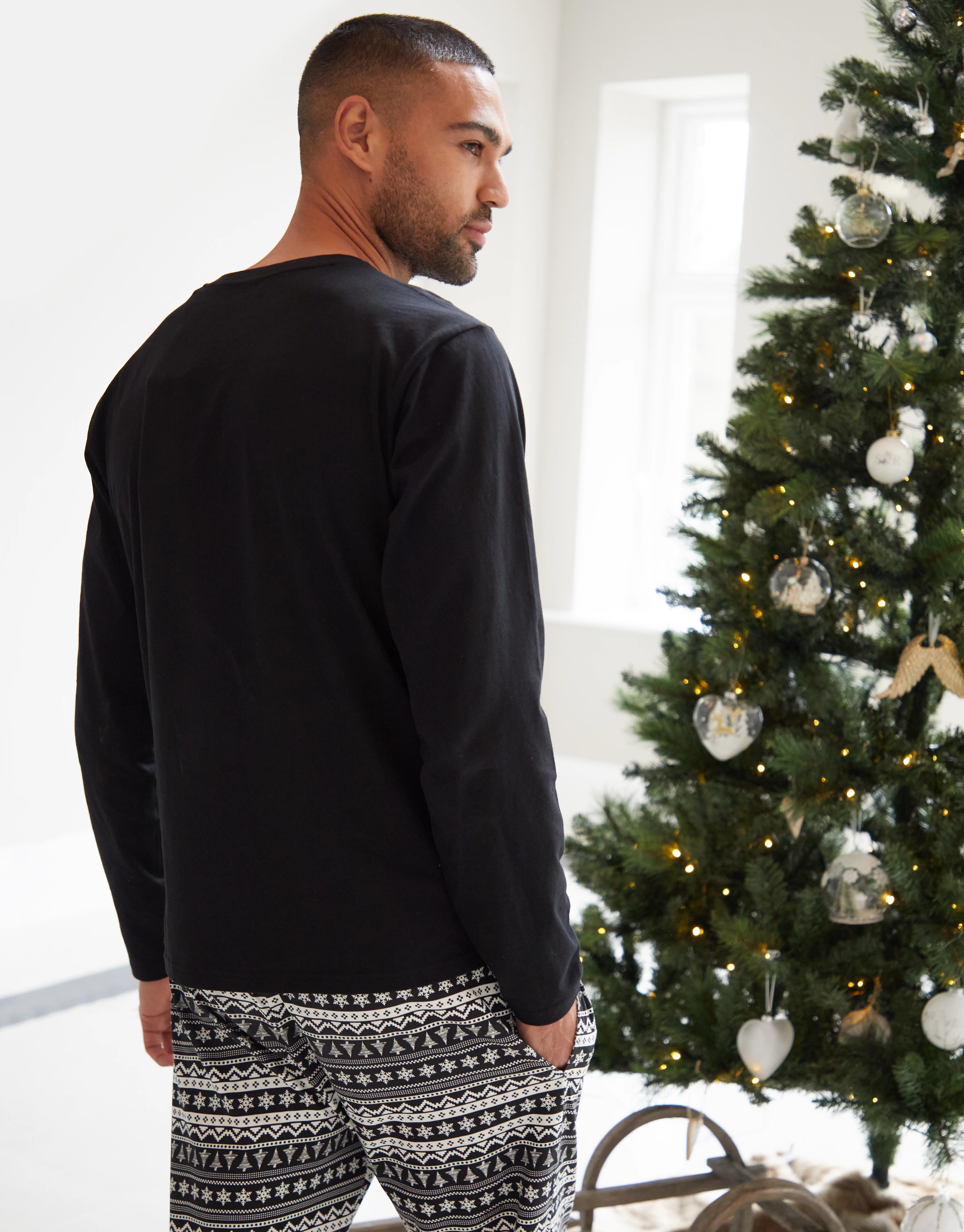 Lapland Fairisle Long Sleeve Christmas Pyjama Set in Black - Image 2