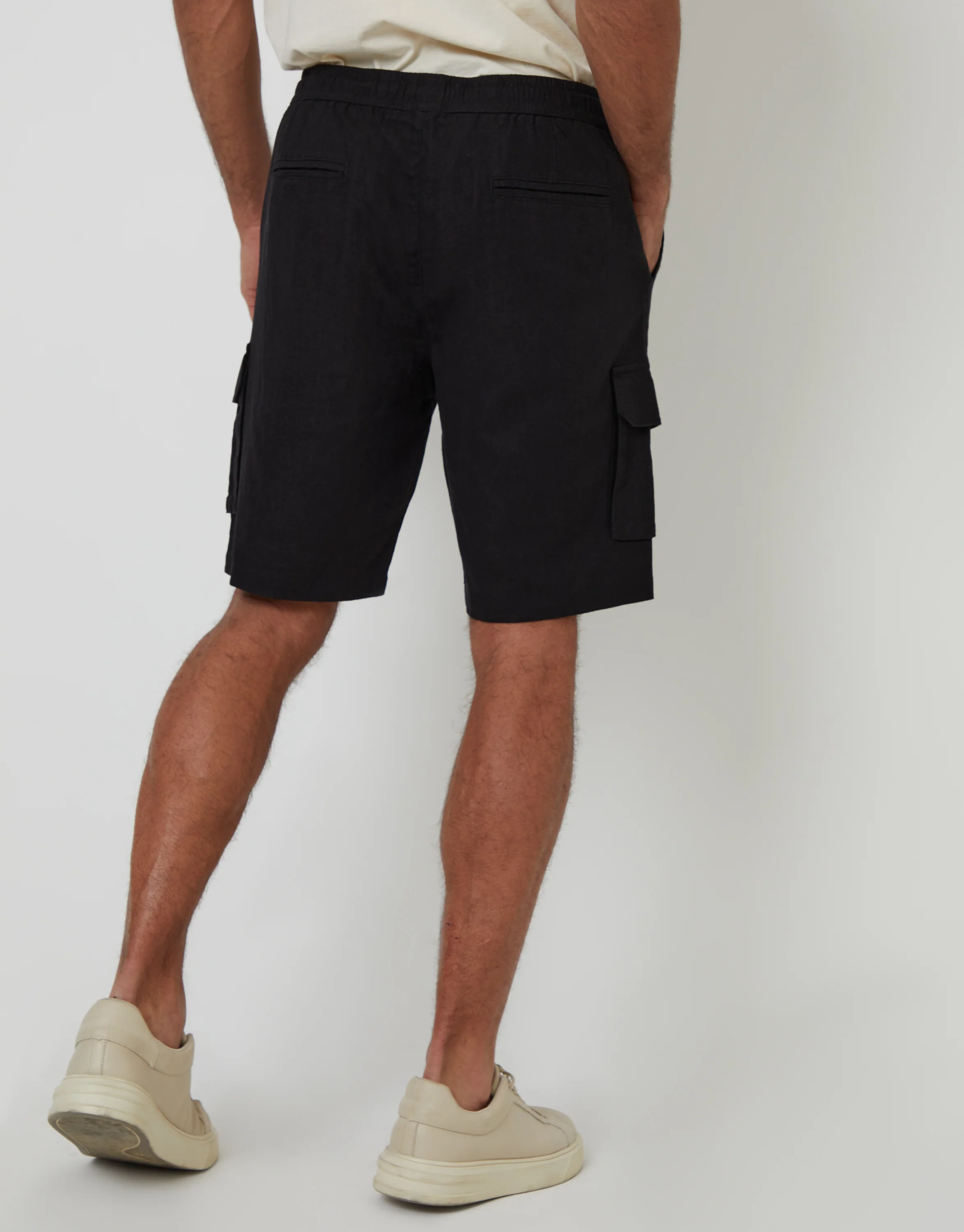 Linen Blend Cargo Shorts in Black - Image 3