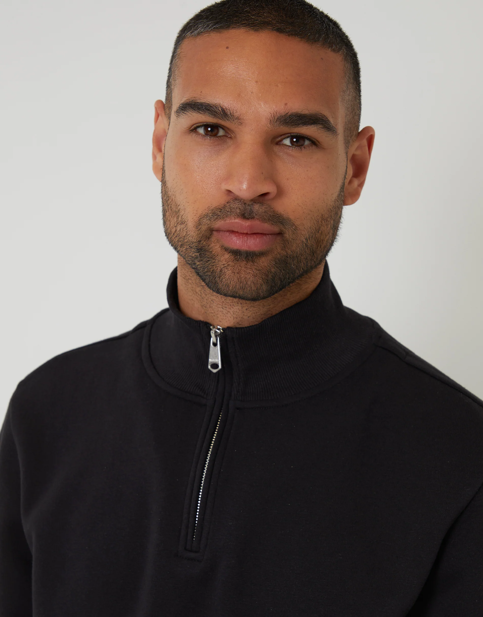 Mock T-Shirt Quarter Zip Sweatshirt in Black - Image 4