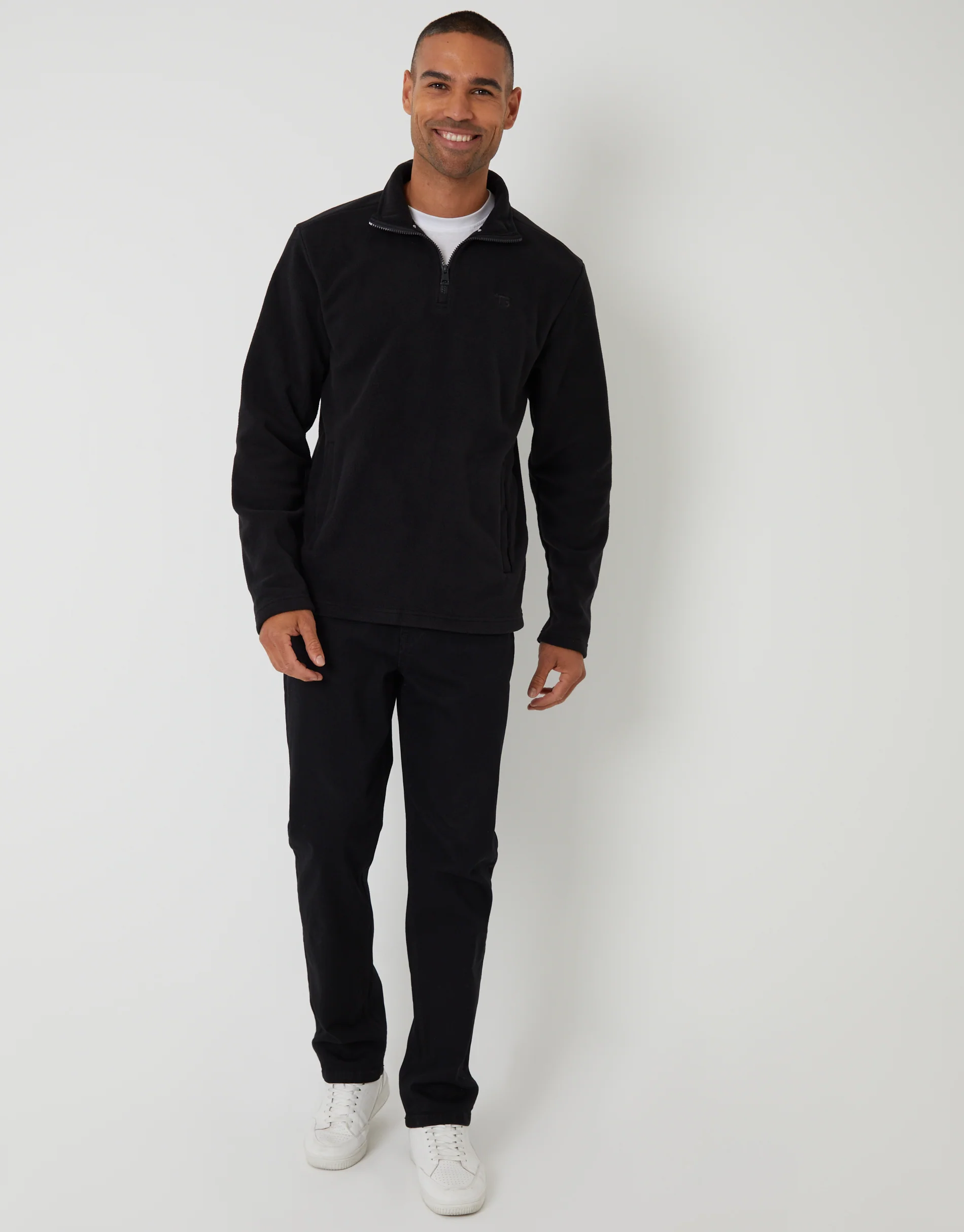 Quarter Zip Microfleece Sweatshirt in Black - Image 3