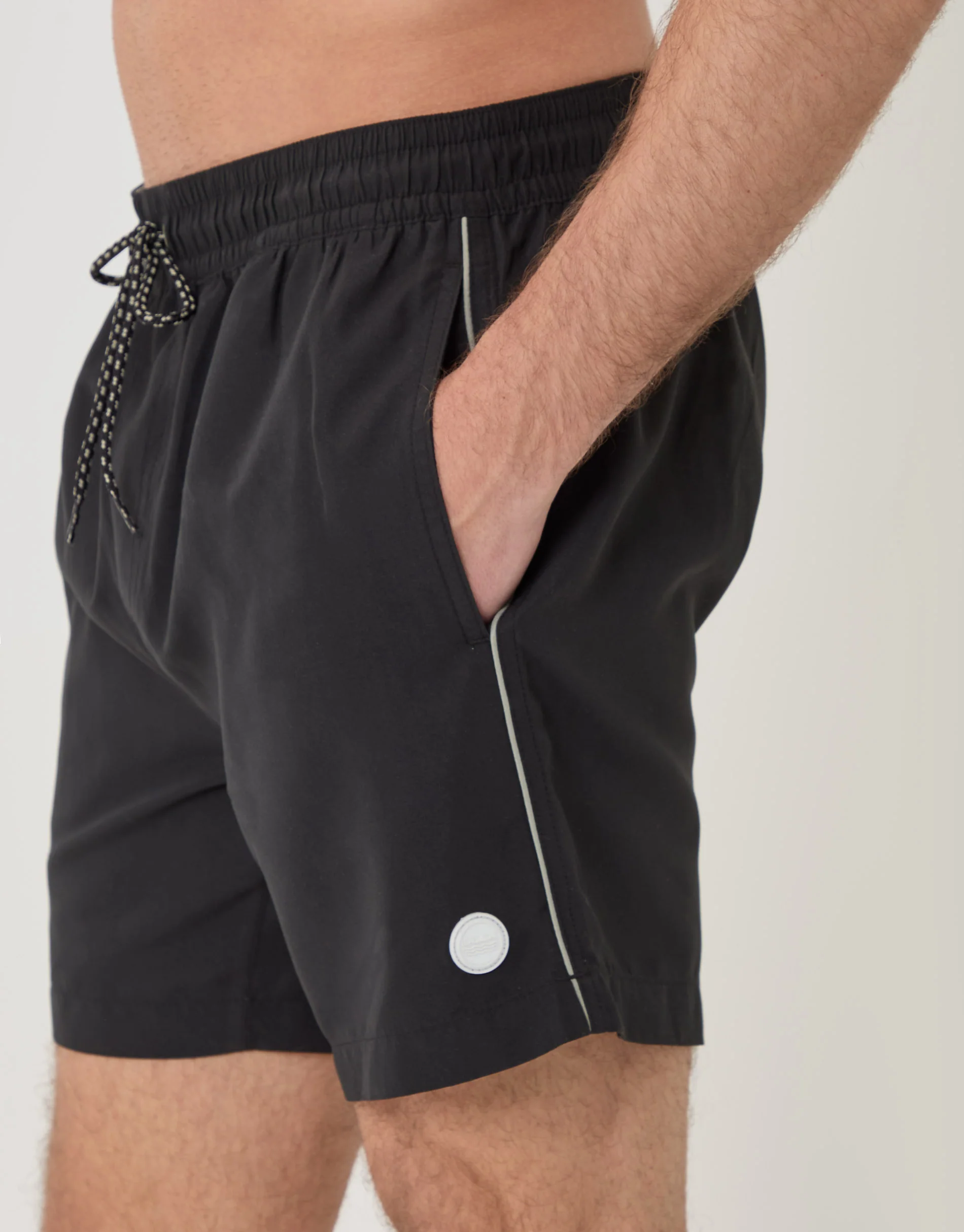Contrast Piping Quick Dry Swim Shorts in Black - Image 4