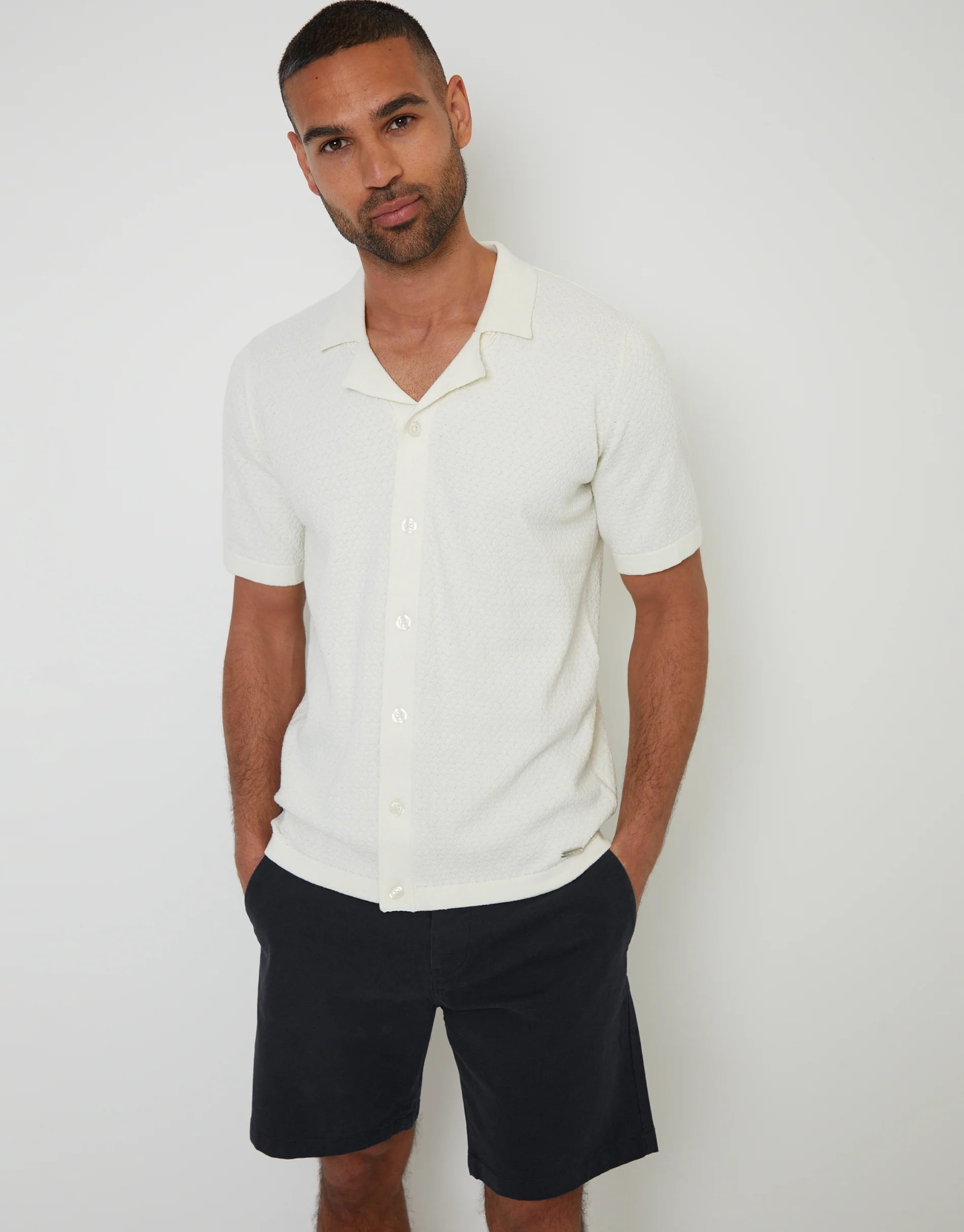 Regular Fit Stretch Chino Shorts in Black - Image 3