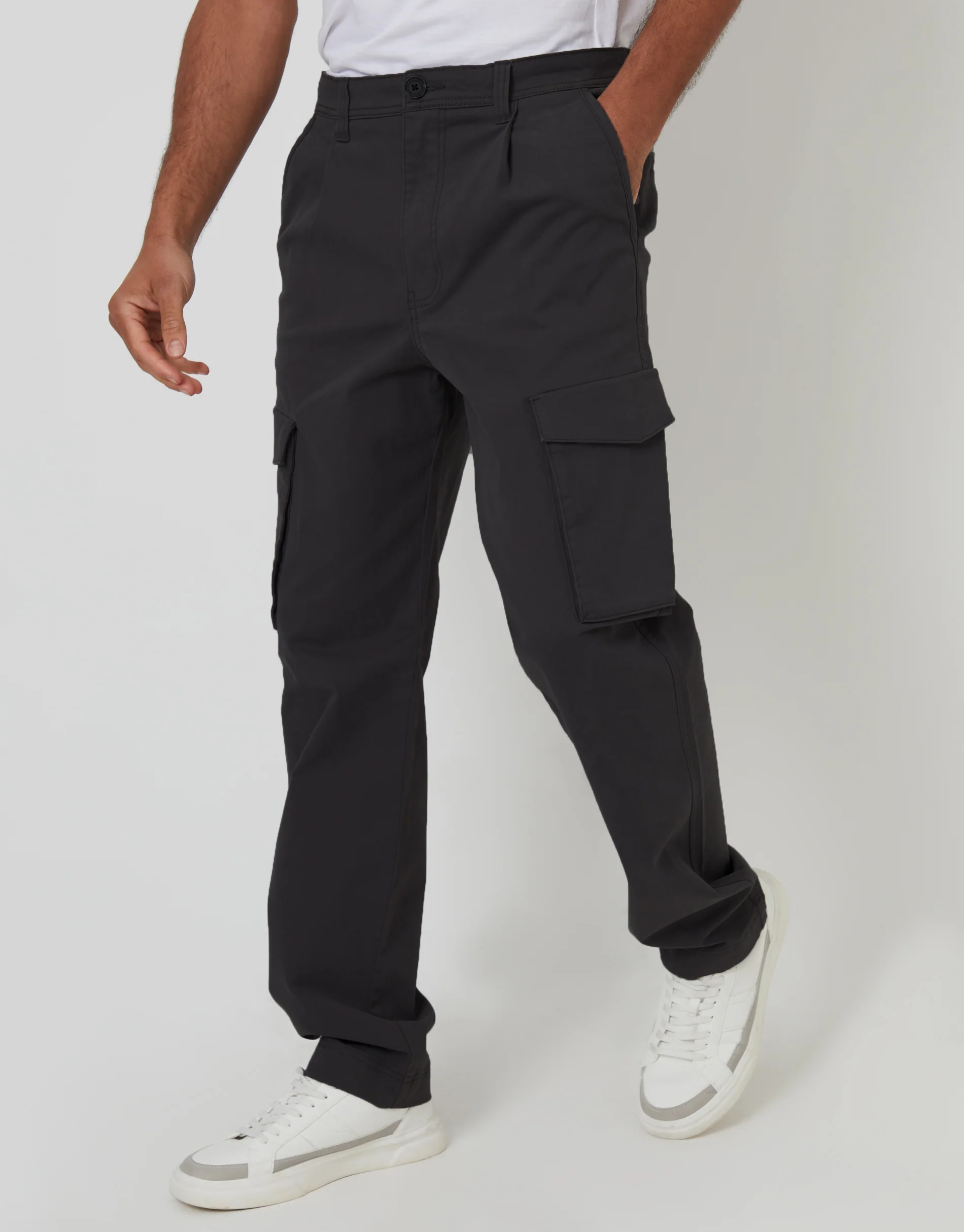 Relaxed Fit Stretch Cargo Chino Trousers in Black - Image 2
