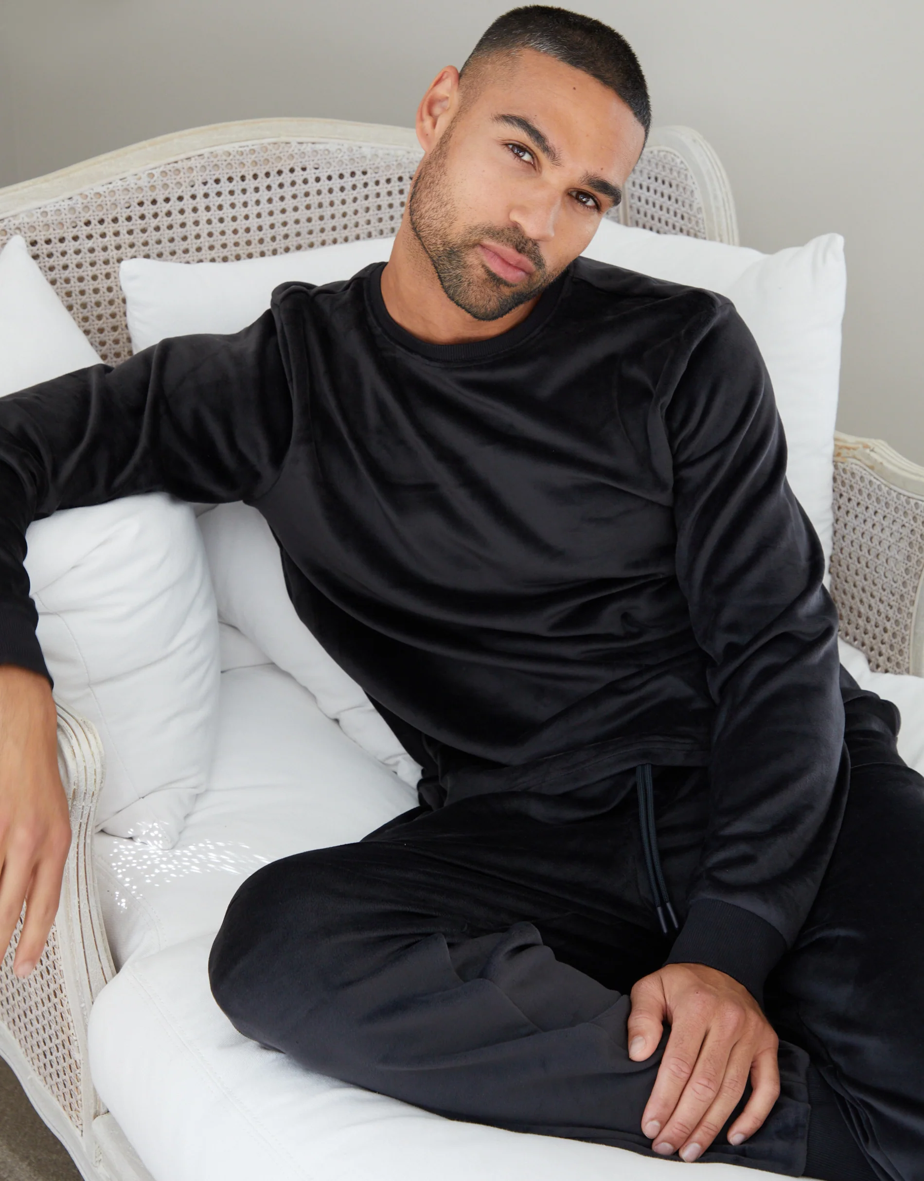 Soft Touch Velour Loungewear Set in Black - Image 3