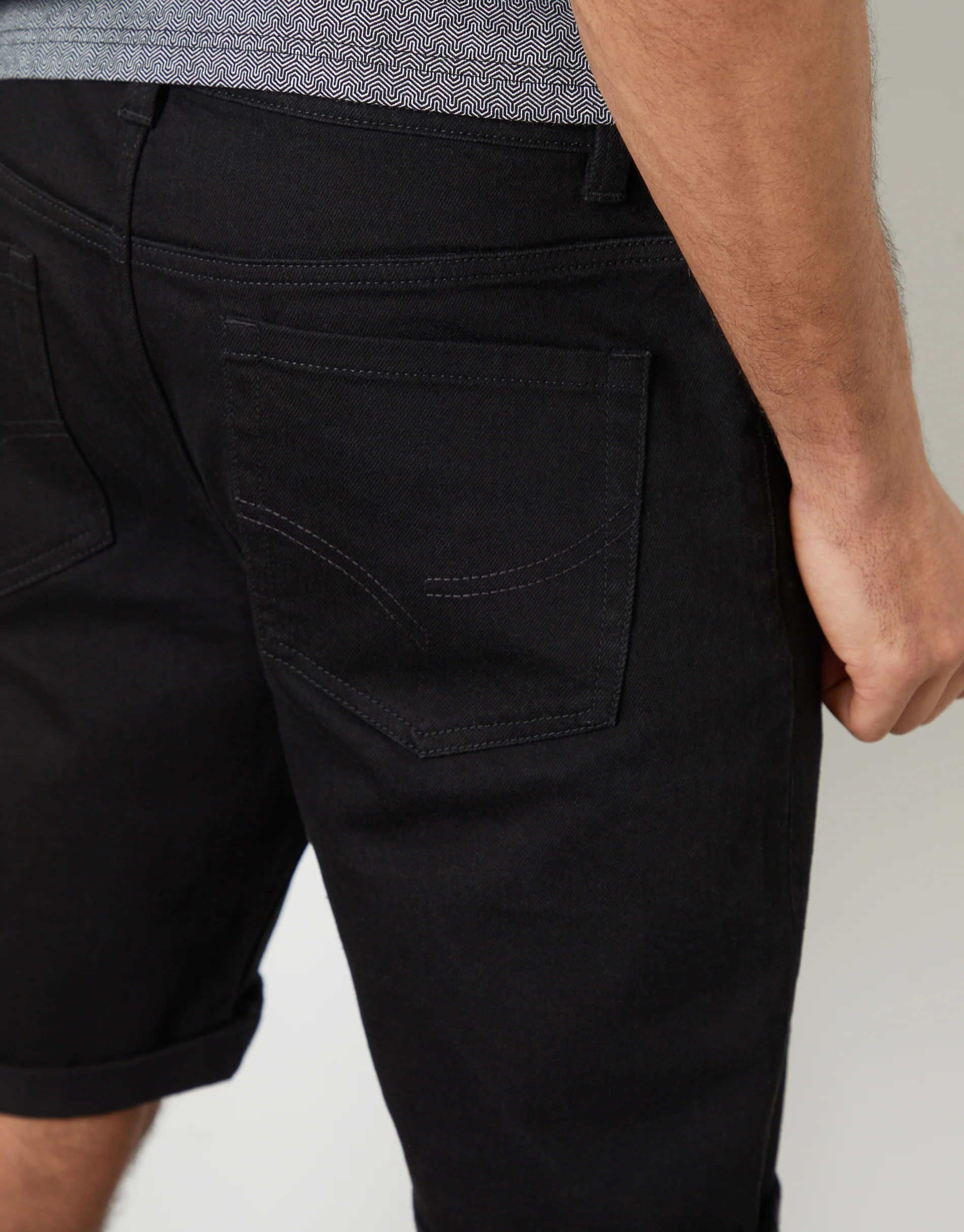 Denim Shorts in Black - Image 5