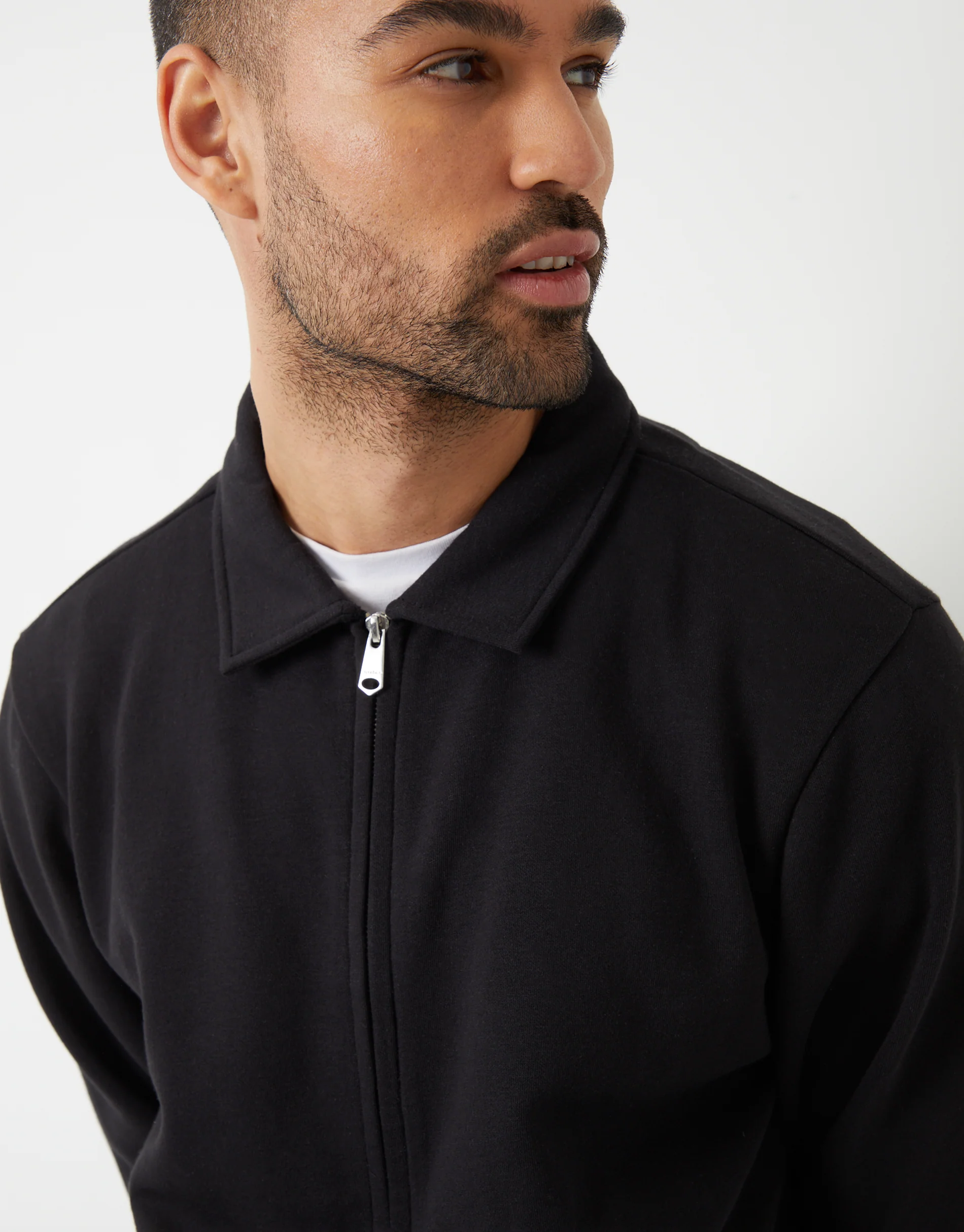 Zip Up Collared Sweatshirt in Black - Image 4