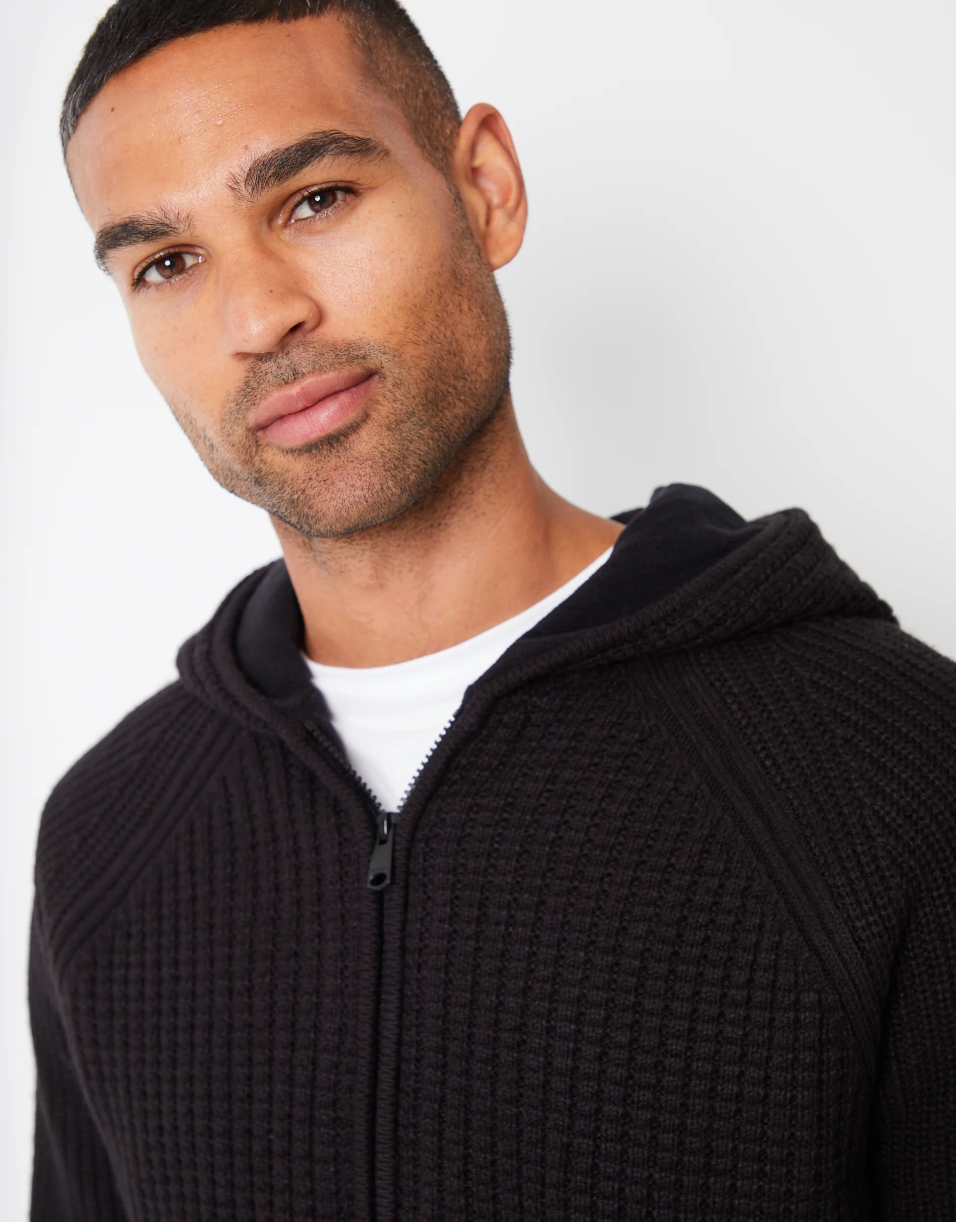 Zip Up Knitted Microfleece Lined Hoodie in Black - Image 4