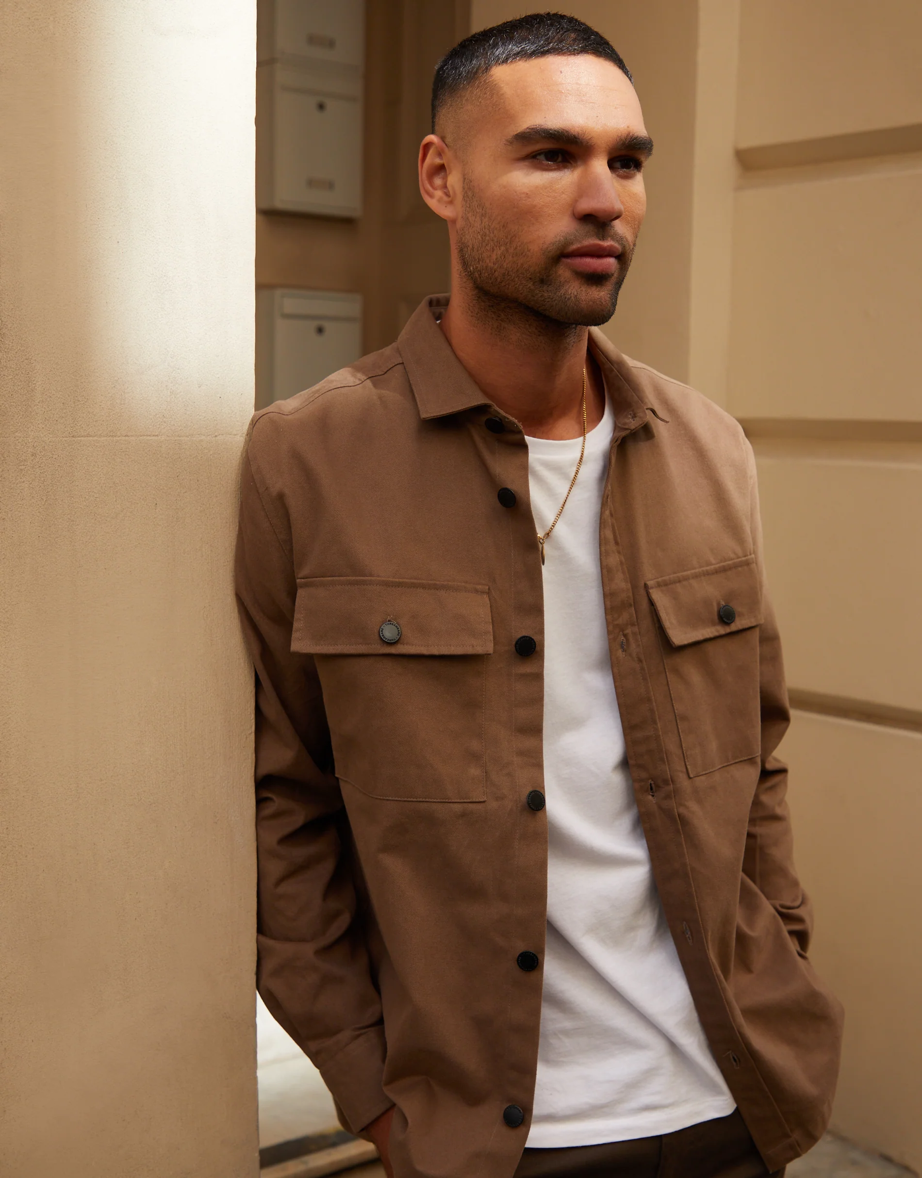 Relaxed Fit Cotton Twill Button Up Shacket in Brown