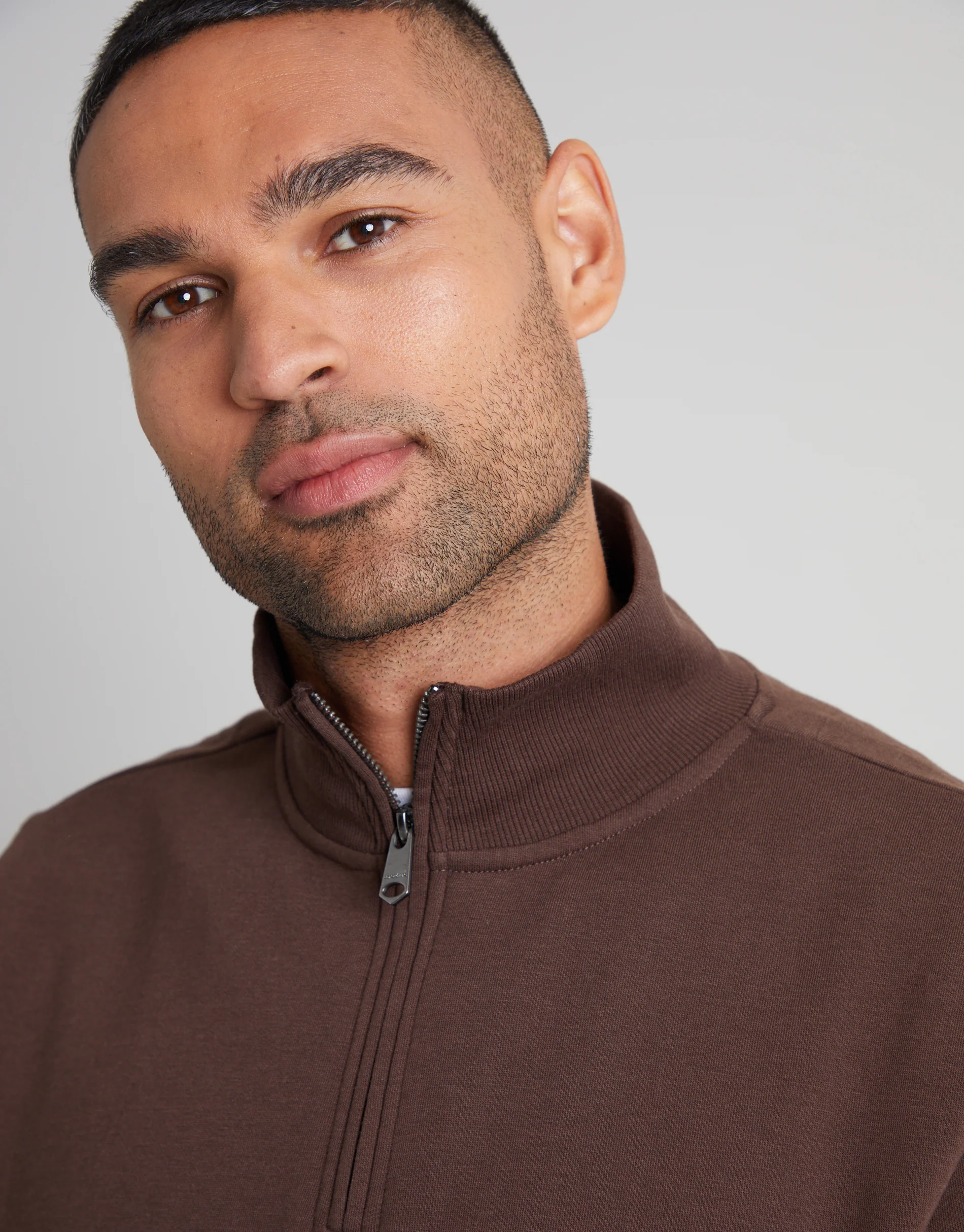 Quarter Zip Sweatshirt in Chocolate Brown - Image 4