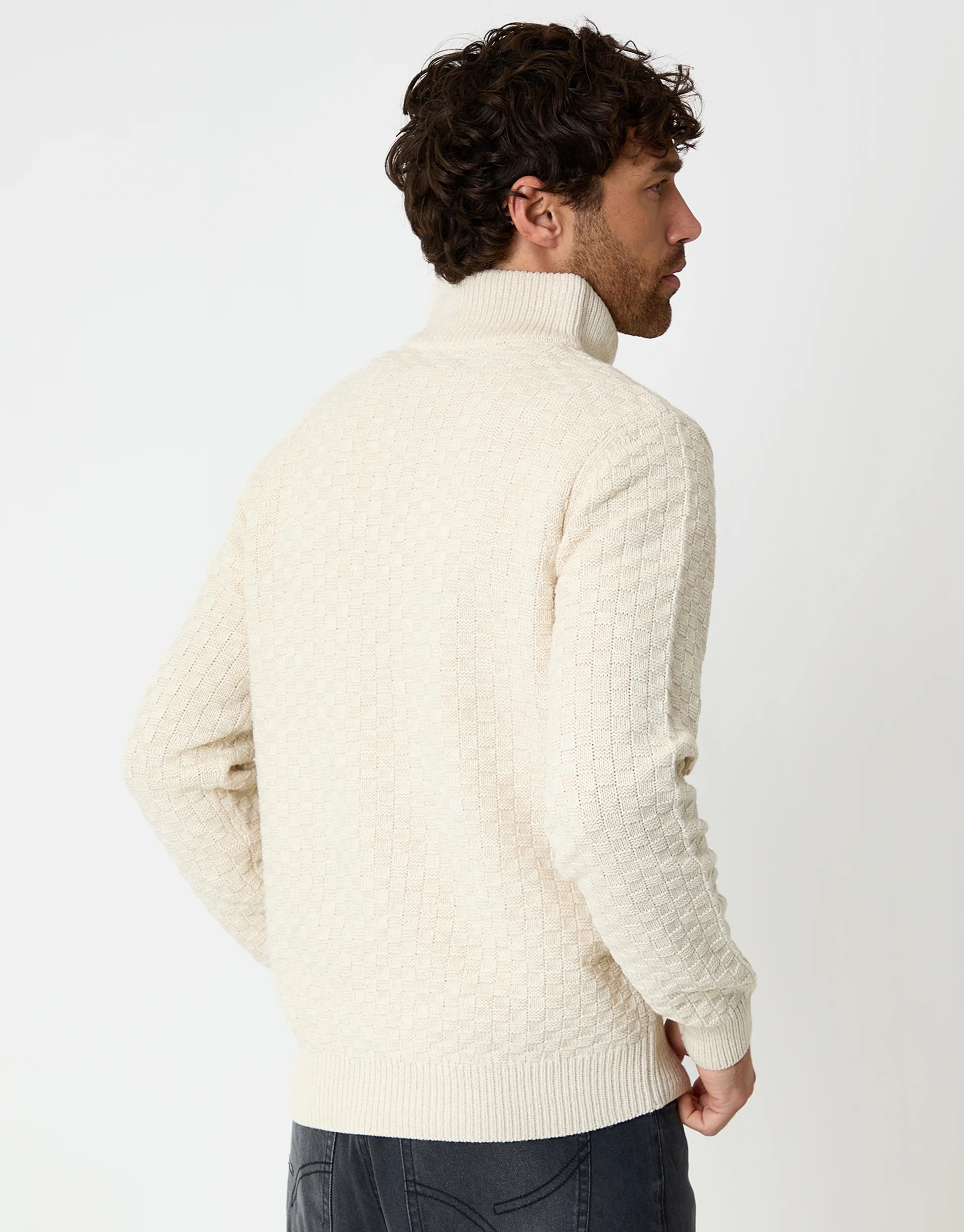 Basket Stitch Quarter Zip Jumper in Ecru - Image 2