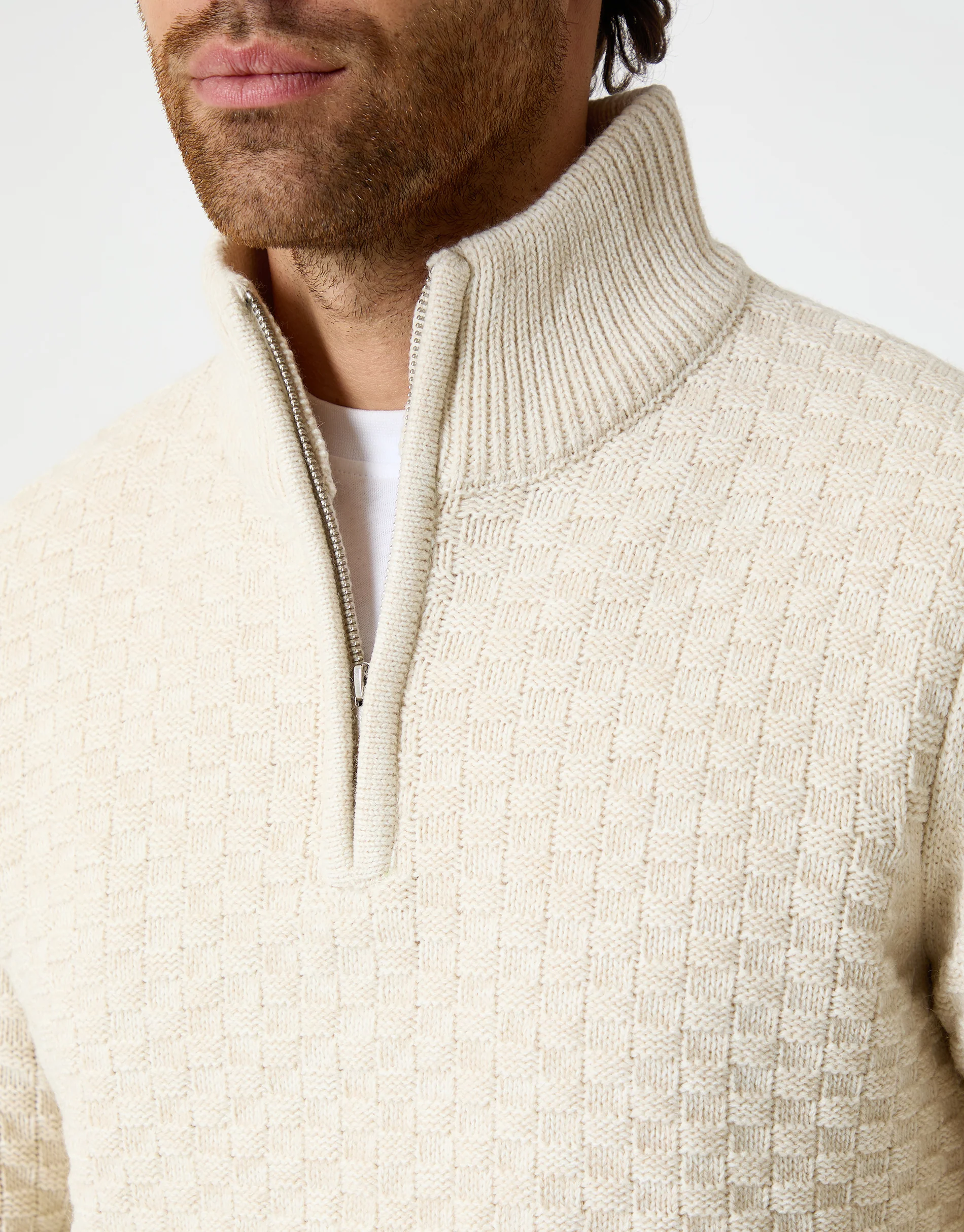 Basket Stitch Quarter Zip Jumper in Ecru - Image 4