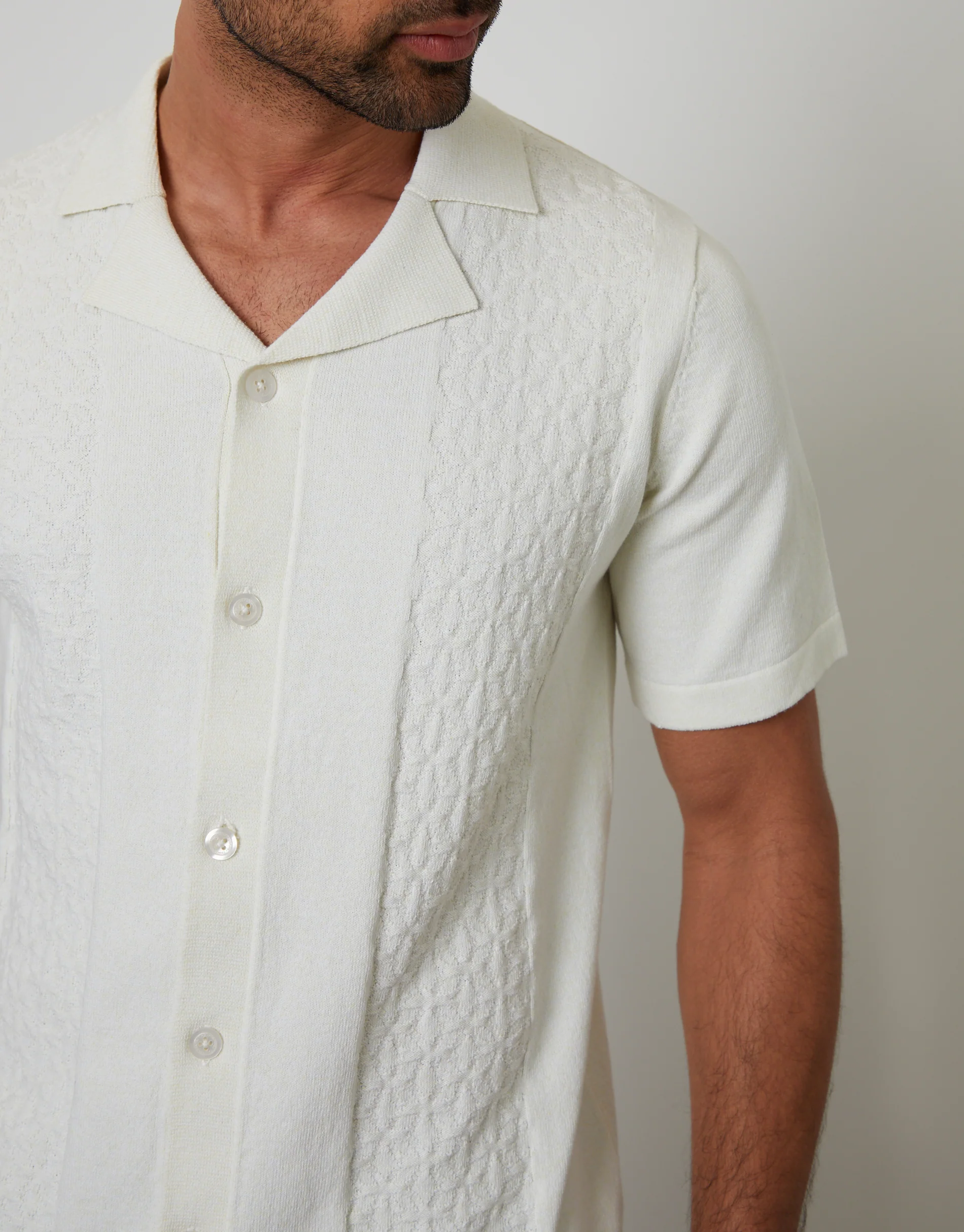 Textured Panel Revere Collar Knitted Shirt in Ecru - Image 4