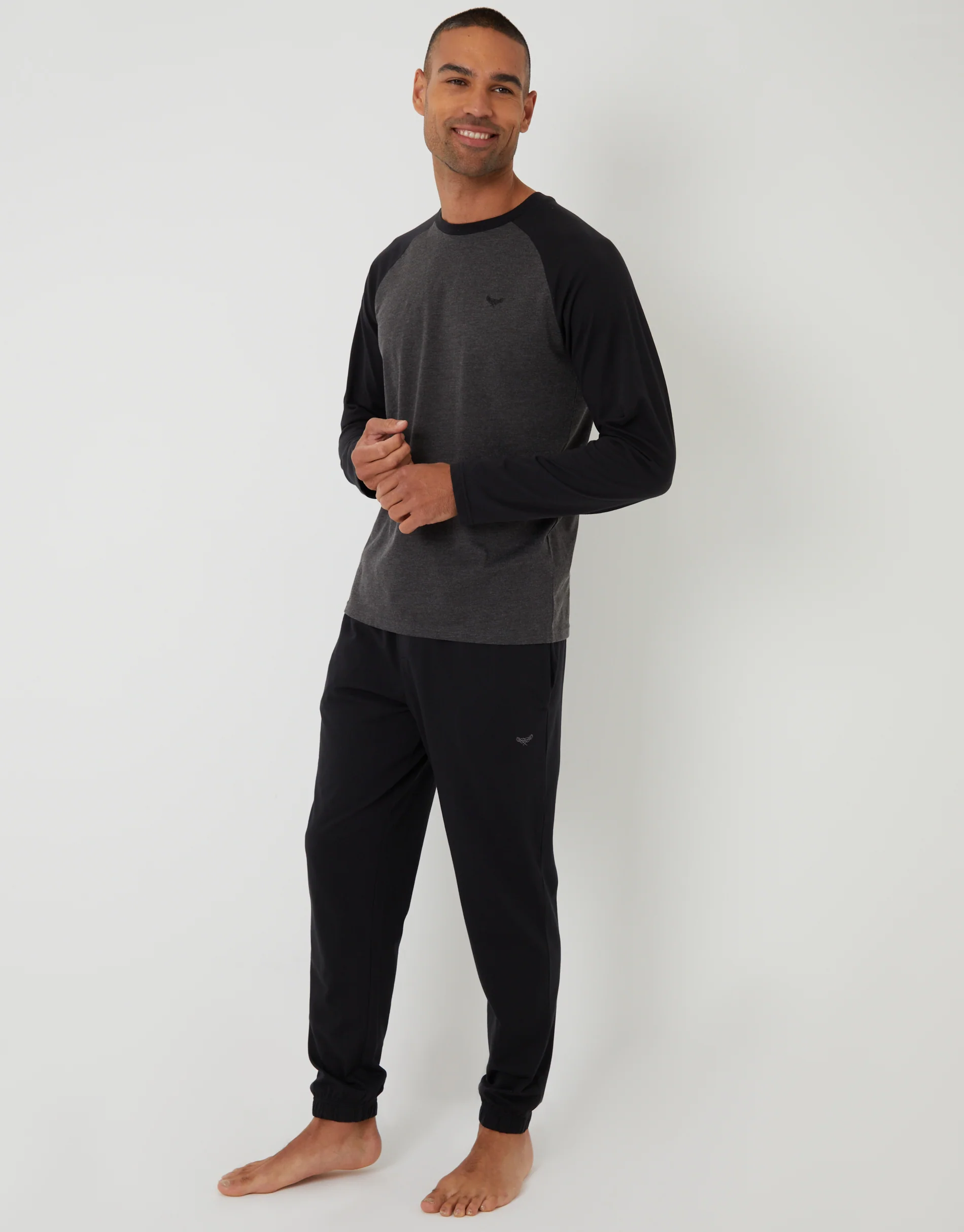 Raglan Sleeve Pyjama Set in Grey & Black