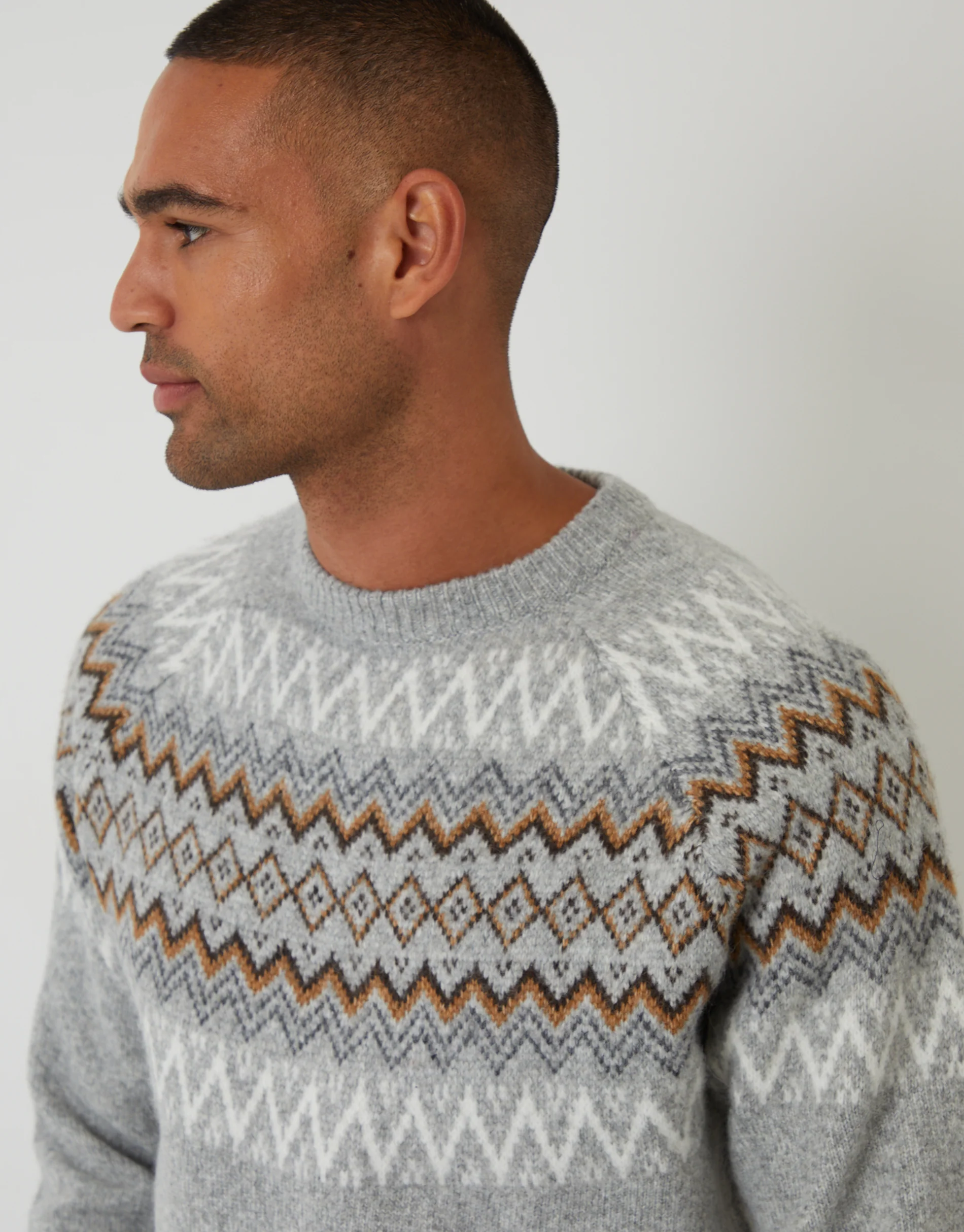 Raglan Fairisle Christmas Jumper in Grey Marl - Image 5