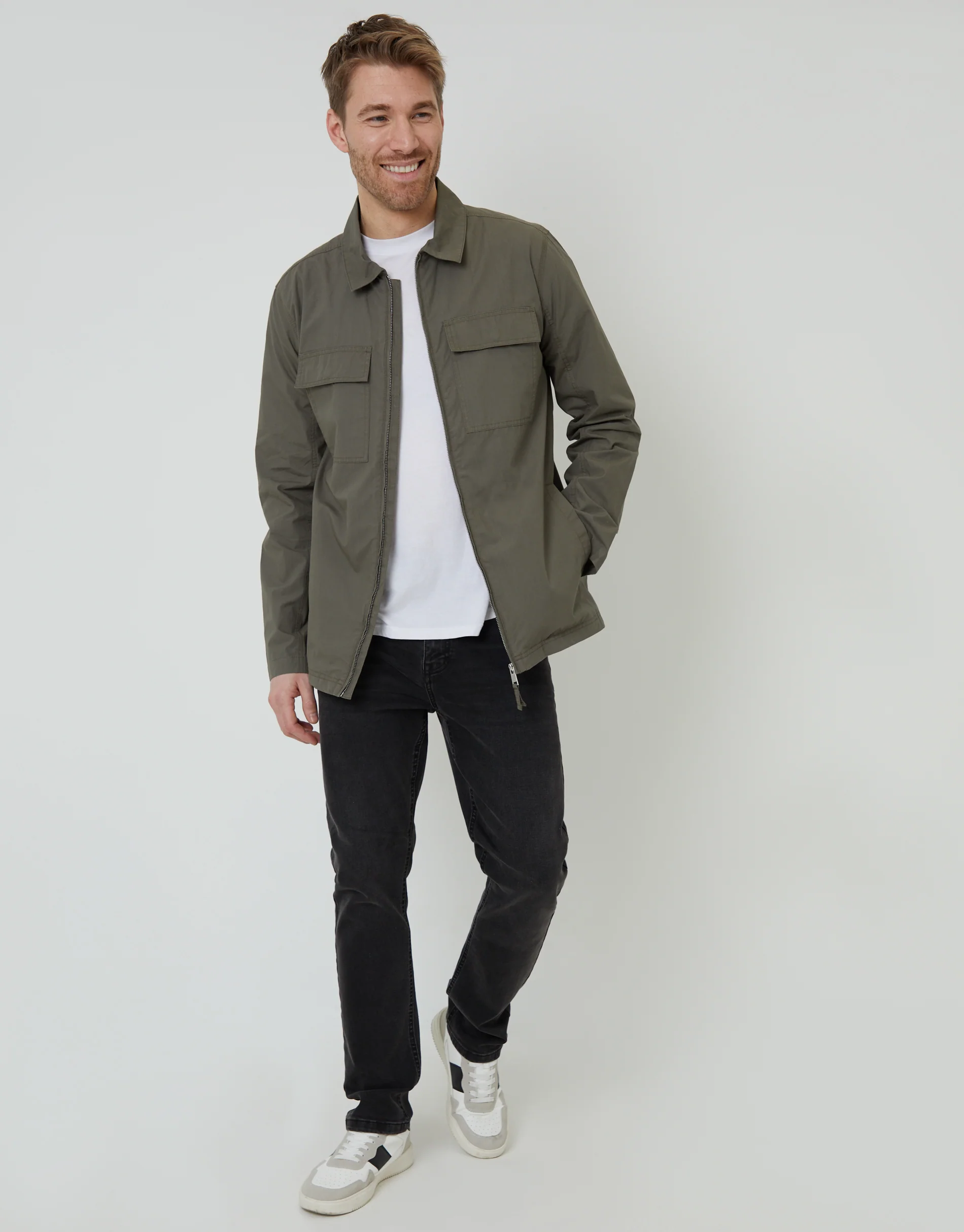 Cotton Poplin Lightweight Collared Jacket in Khaki Green - Image 3