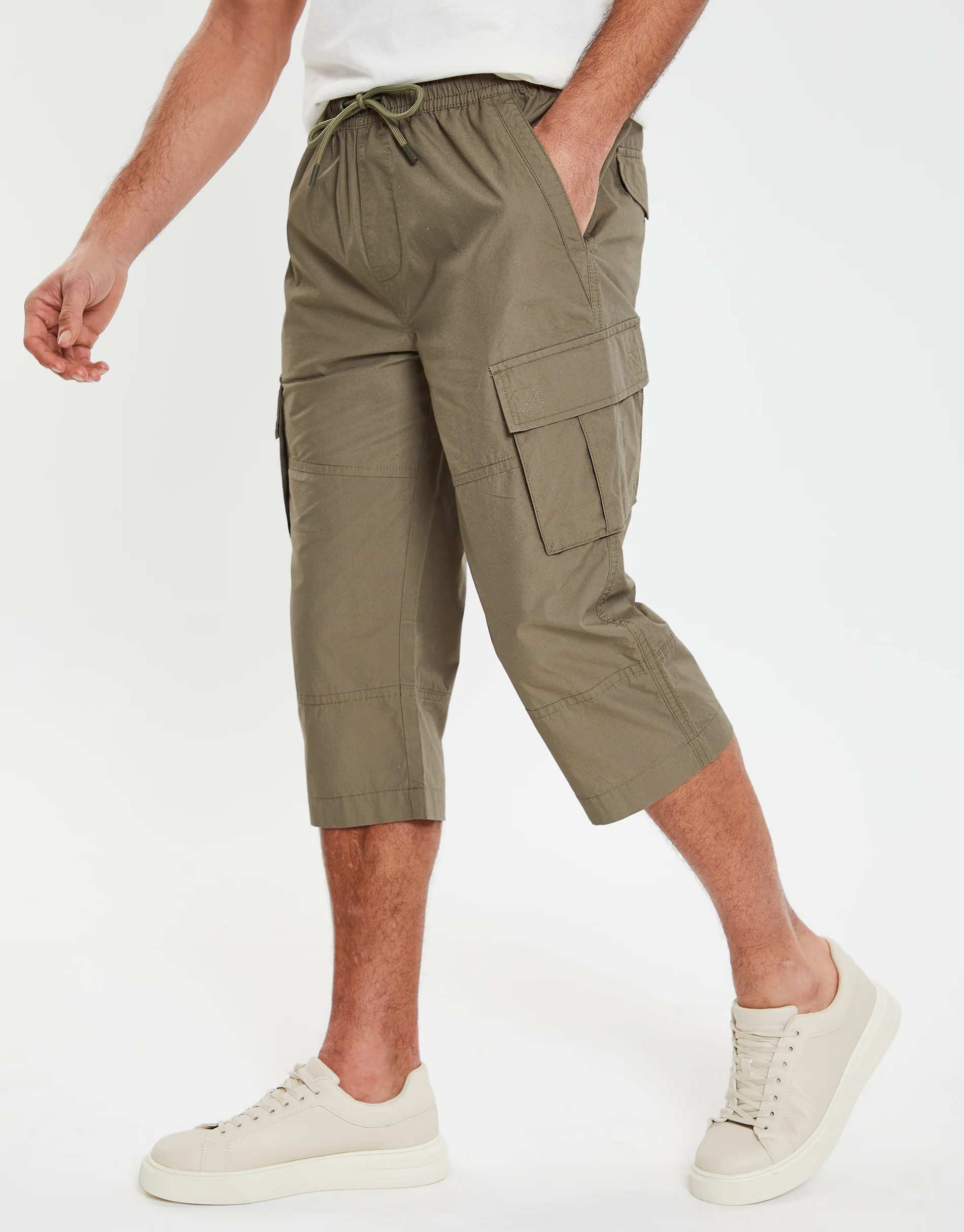 3/4 Length Cargo Pants in Khaki Green - Image 2