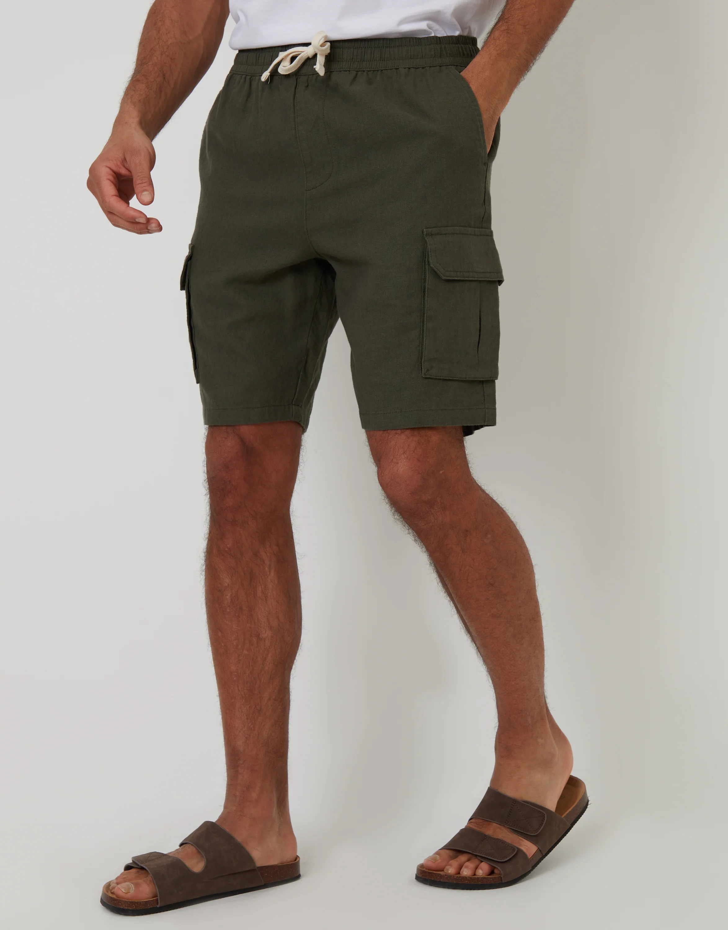 Linen Blend Cargo Shorts in Khaki Green - Image 2