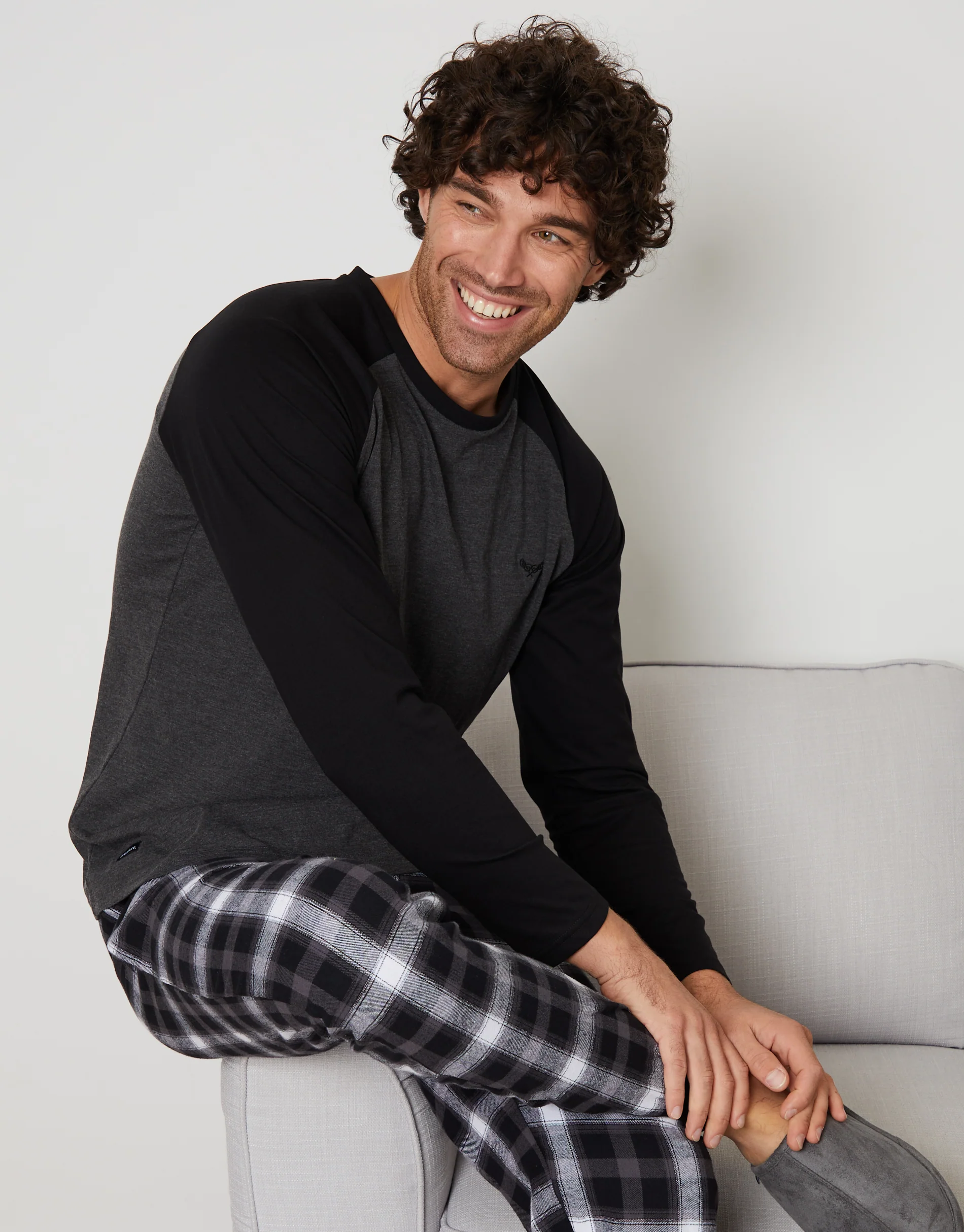 Raglan Sleeve & Pant Pyjamas Set in Grey Check