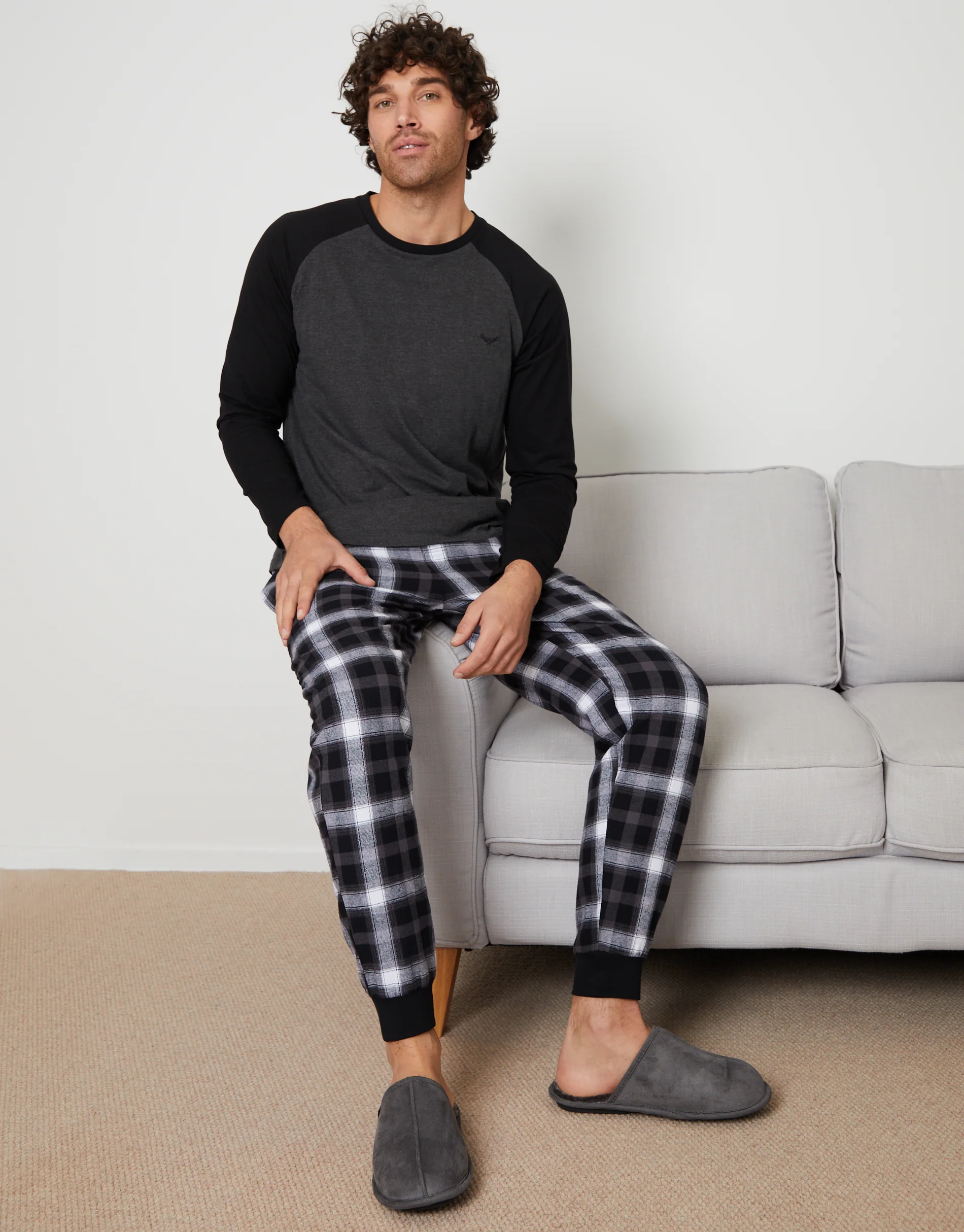 Raglan Sleeve & Pant Pyjamas Set in Grey Check - Image 3