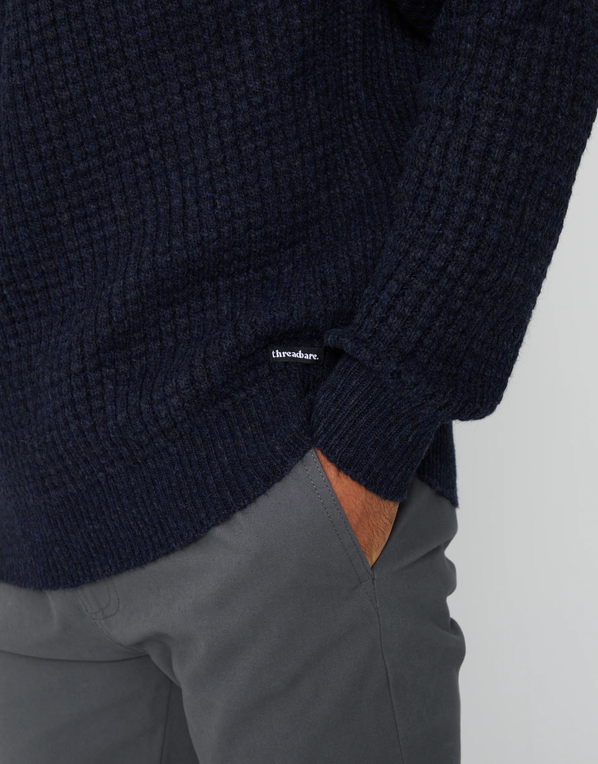 Raglan Sleeve Crew Neck Jumper in Navy - Image 4
