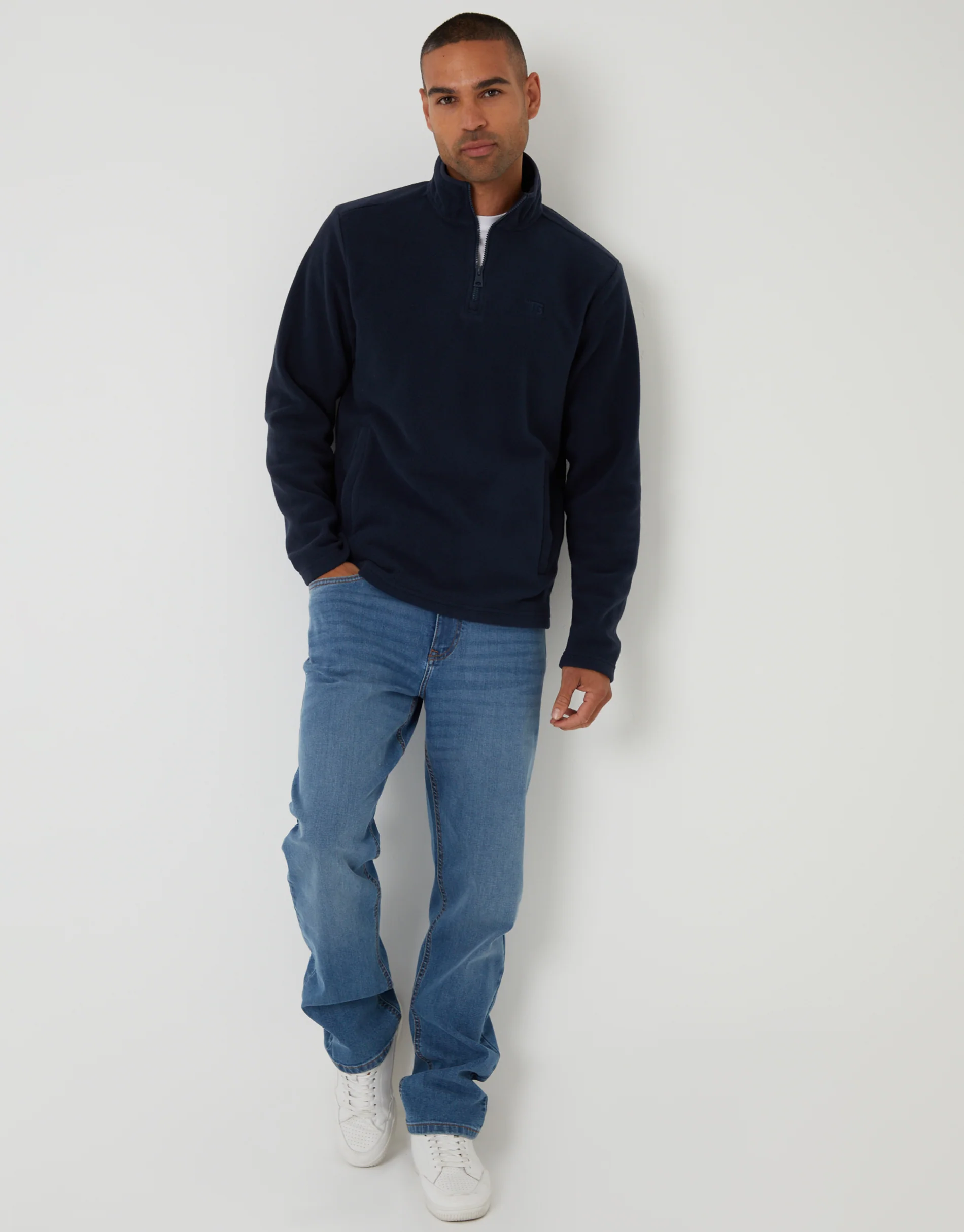 Quarter Zip Microfleece Sweatshirt in Navy - Image 3