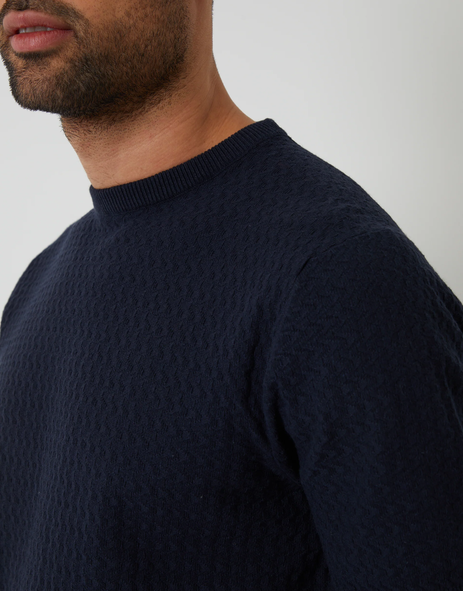 Textured Front Knitted T-Shirt in Navy - Image 4