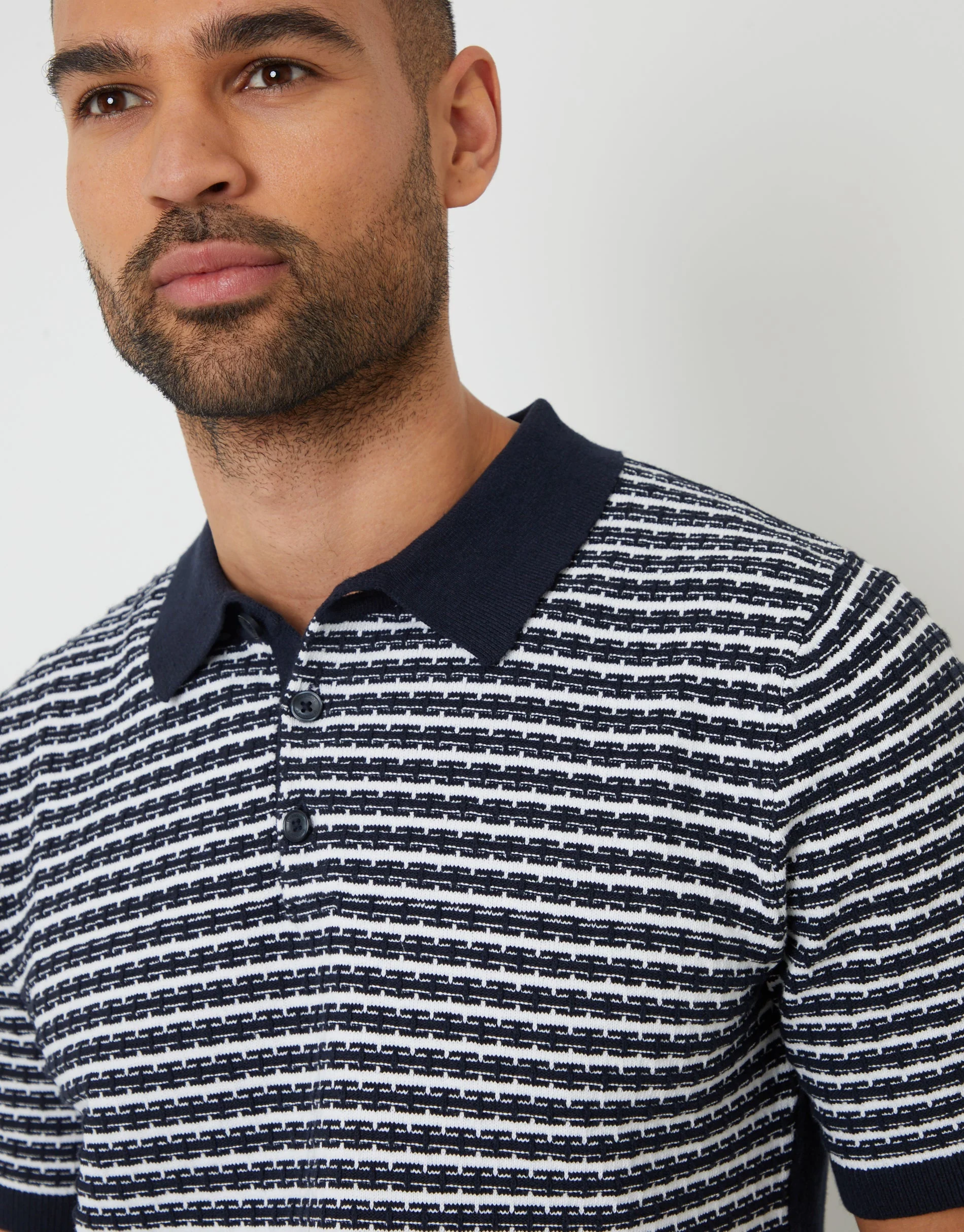 Textured Knitted Polo Shirt in Navy Stripe - Image 4