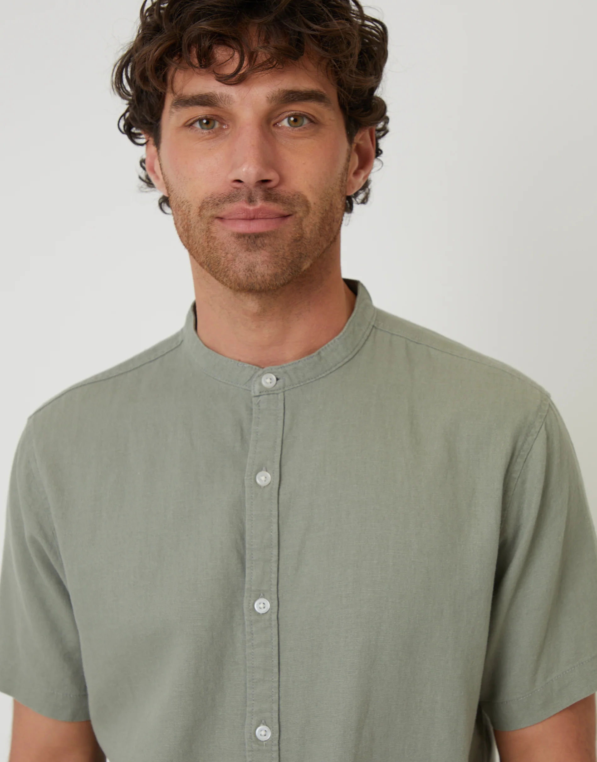 Grandad Collar Linen Blend Short Sleeve Shirt in Sage Green - Image 4