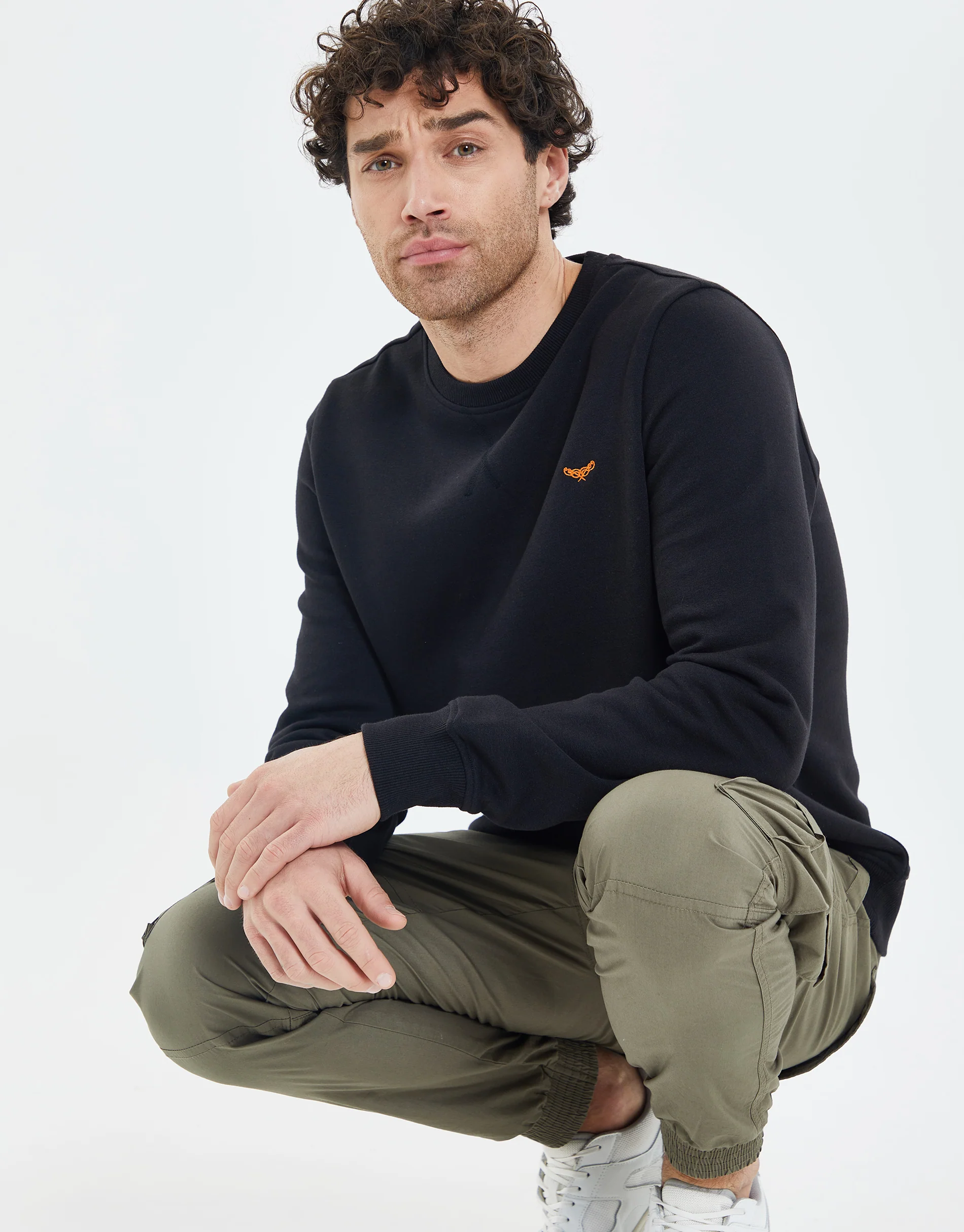 Crew Neck Sweatshirt in Black - Image 3