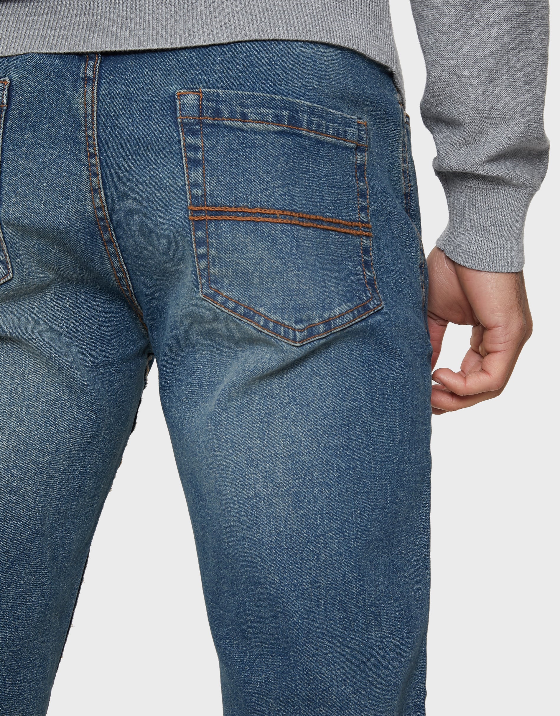 Slim Fit Jeans in Dirty Wash - Image 4