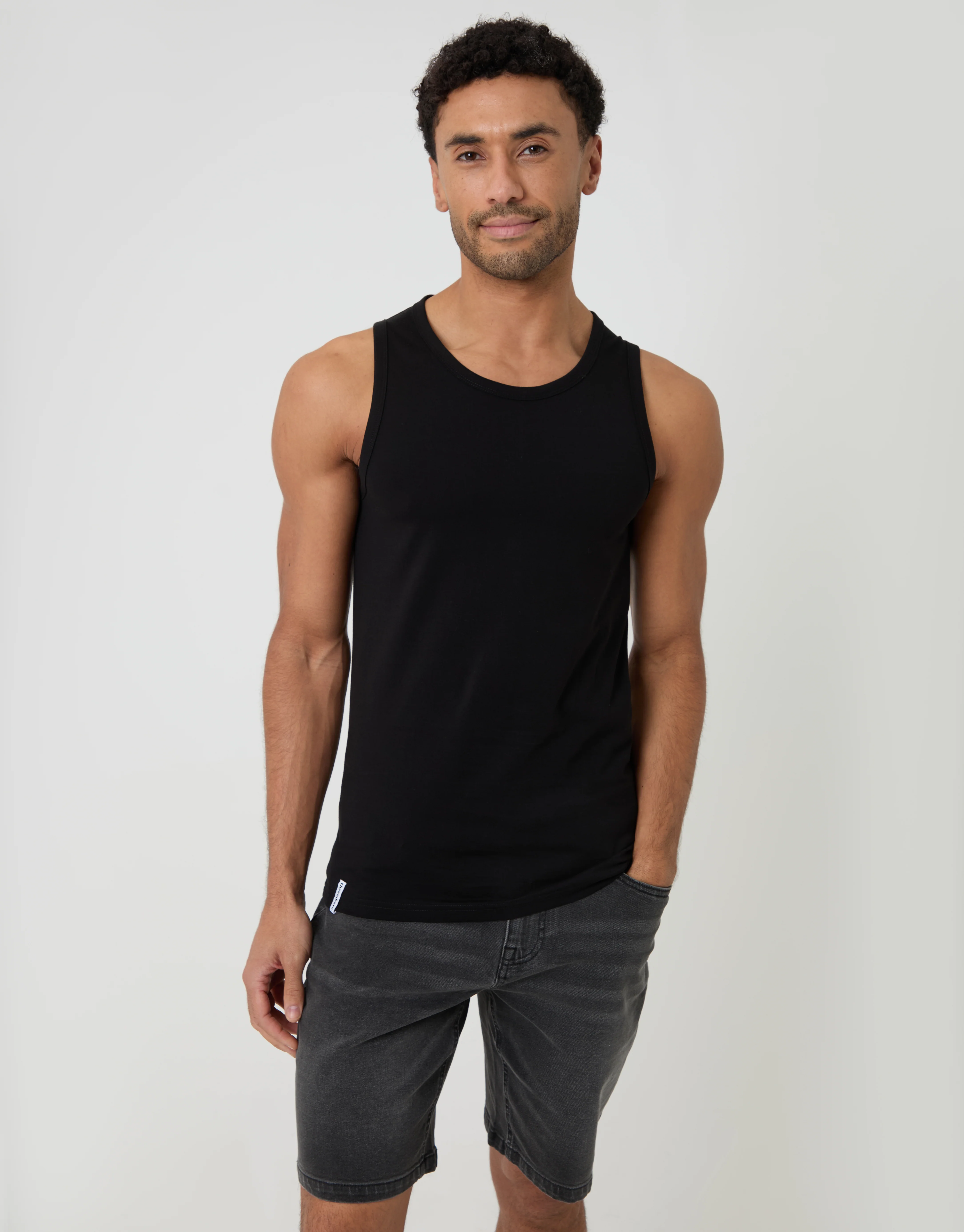 3 Pack Assorted Cotton Crew Neck Vests - Image 2