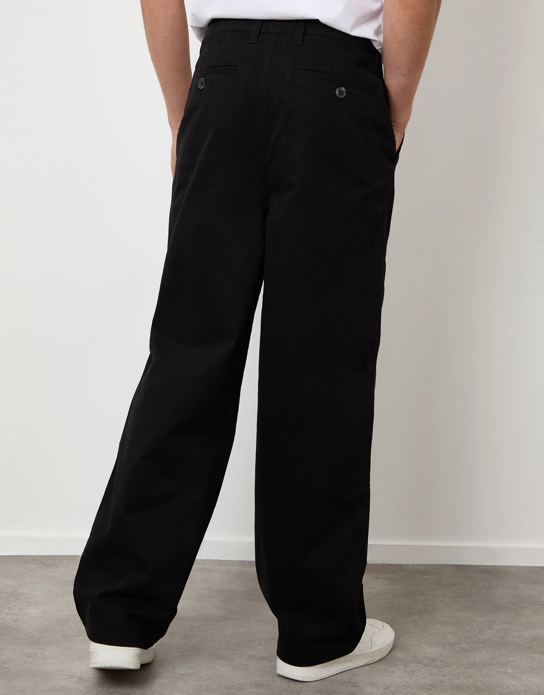 Baggy Fit Chino Trousers in Black - Image 3