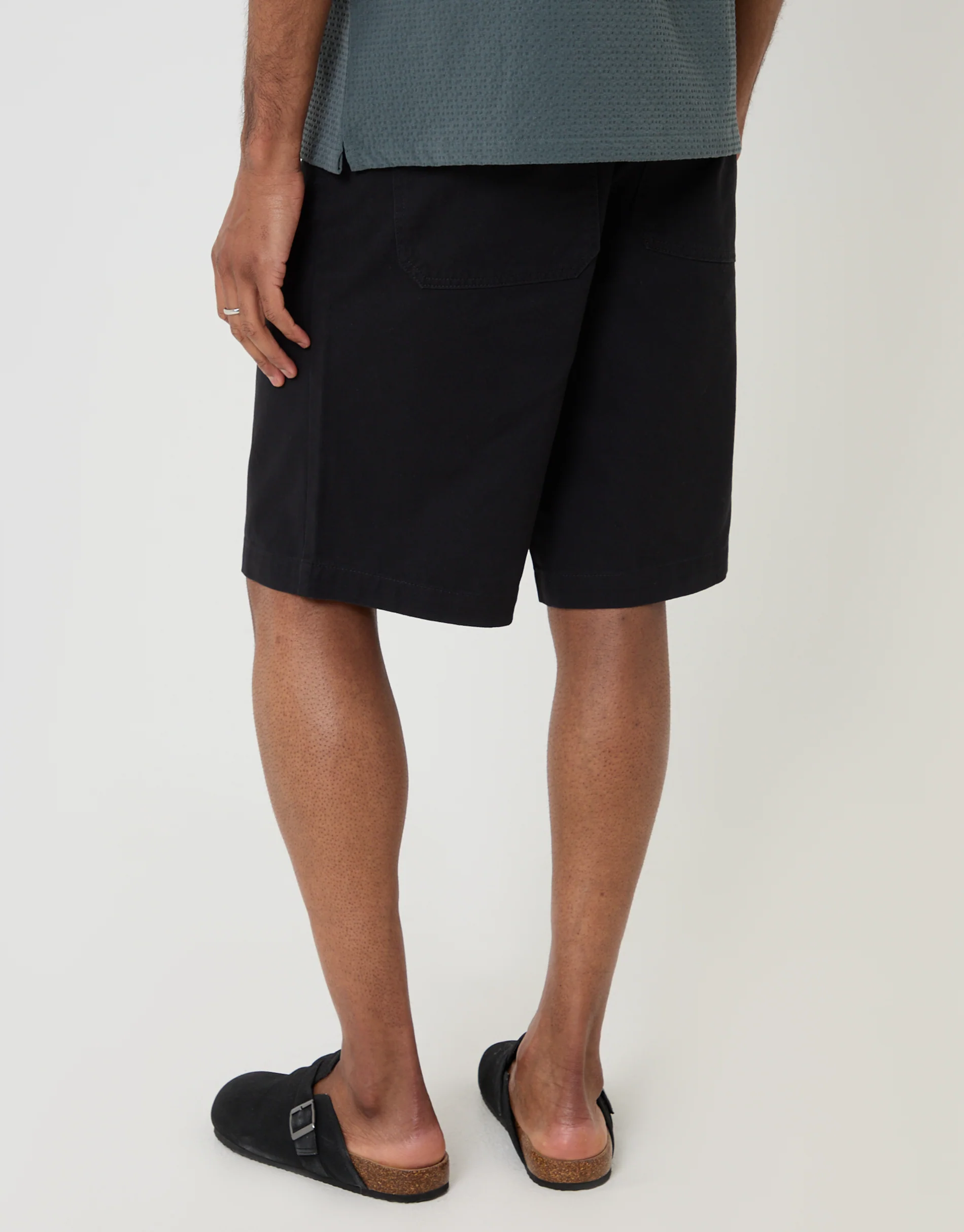 Baggy Fit Cotton Chino Shorts in Black - Image 3