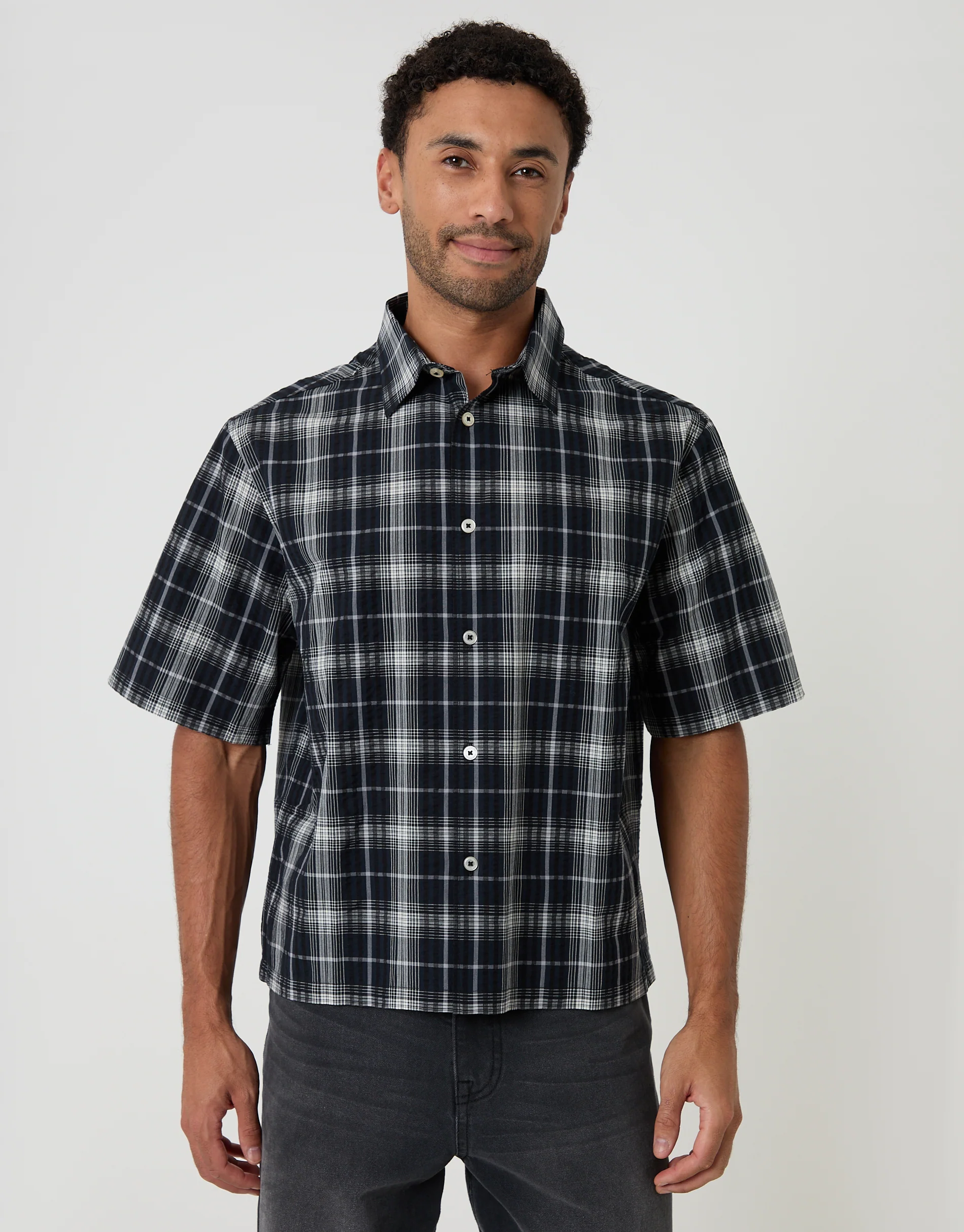 Boxy Fit Short Sleeve Shirt in Black Check