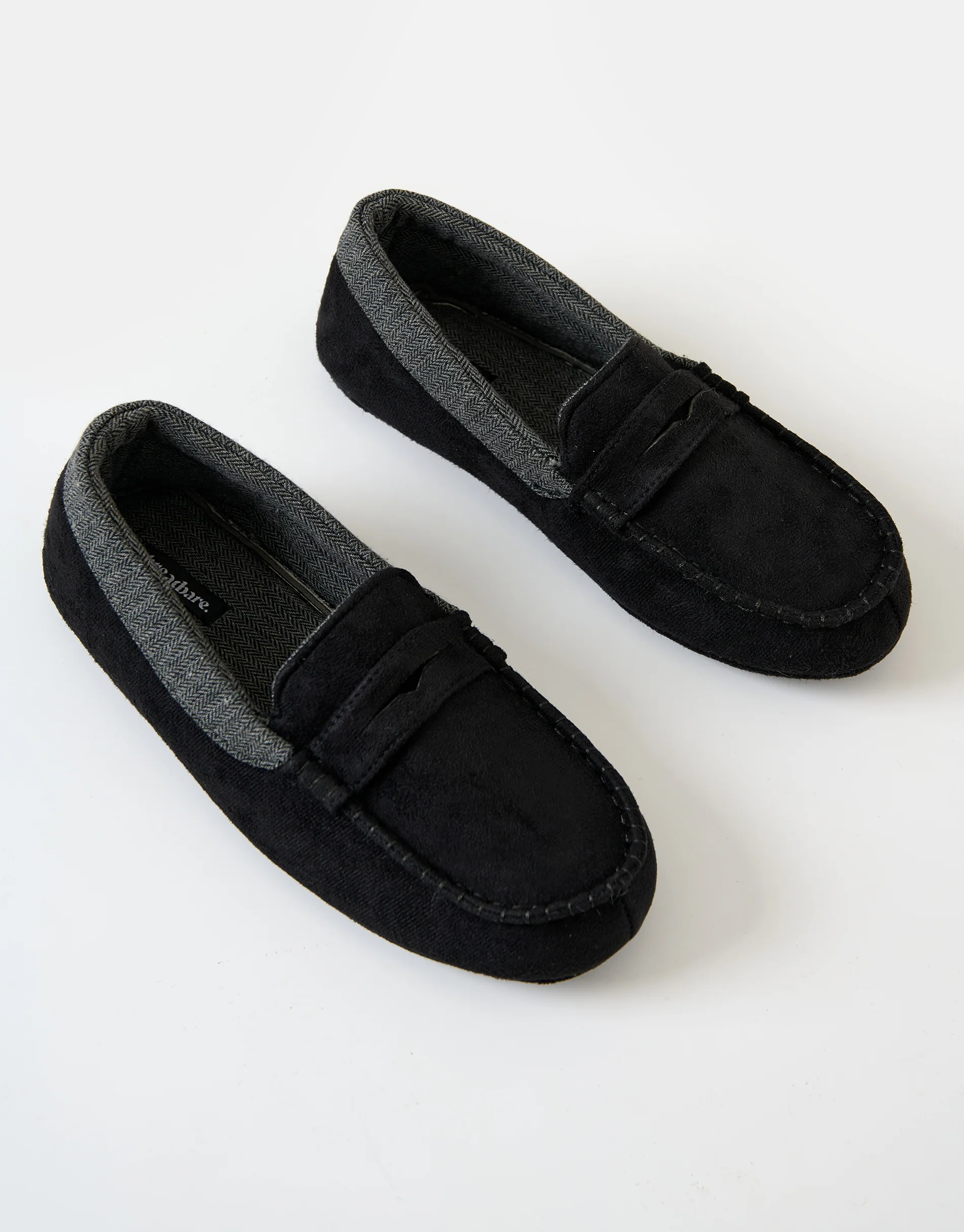Faux Suede Fabric Trim Moccasin Slippers in Black - Image 2