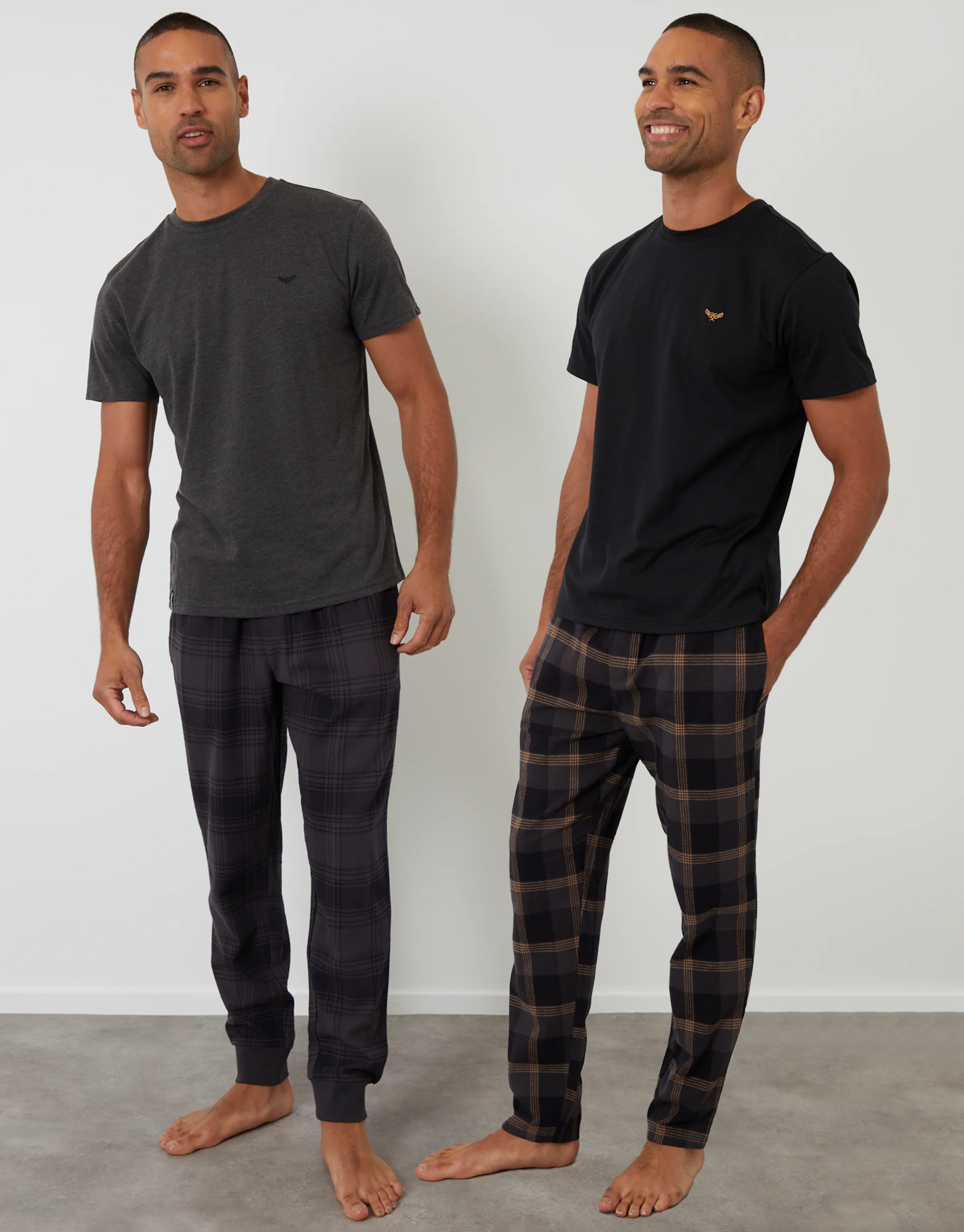 2 Pack Short Sleeve T-Shirt & Pants Pyjama Sets in Black & Grey Check