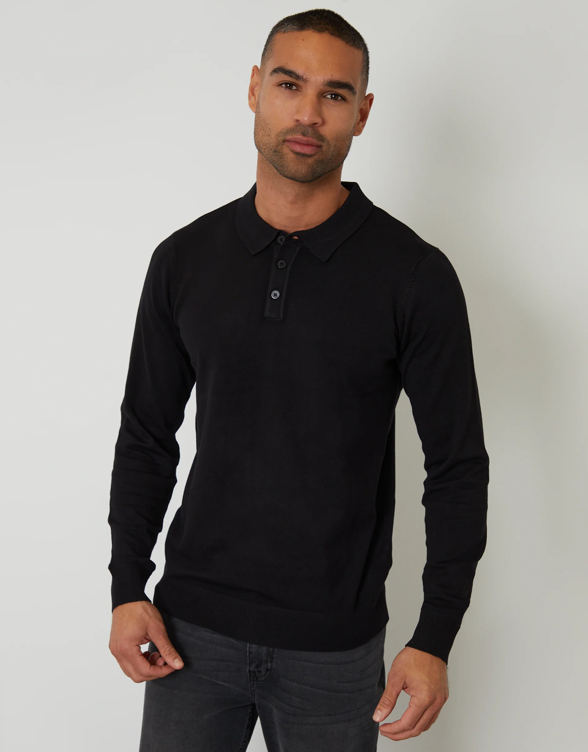 Knitted Long Sleeve Polo Jumper in Black