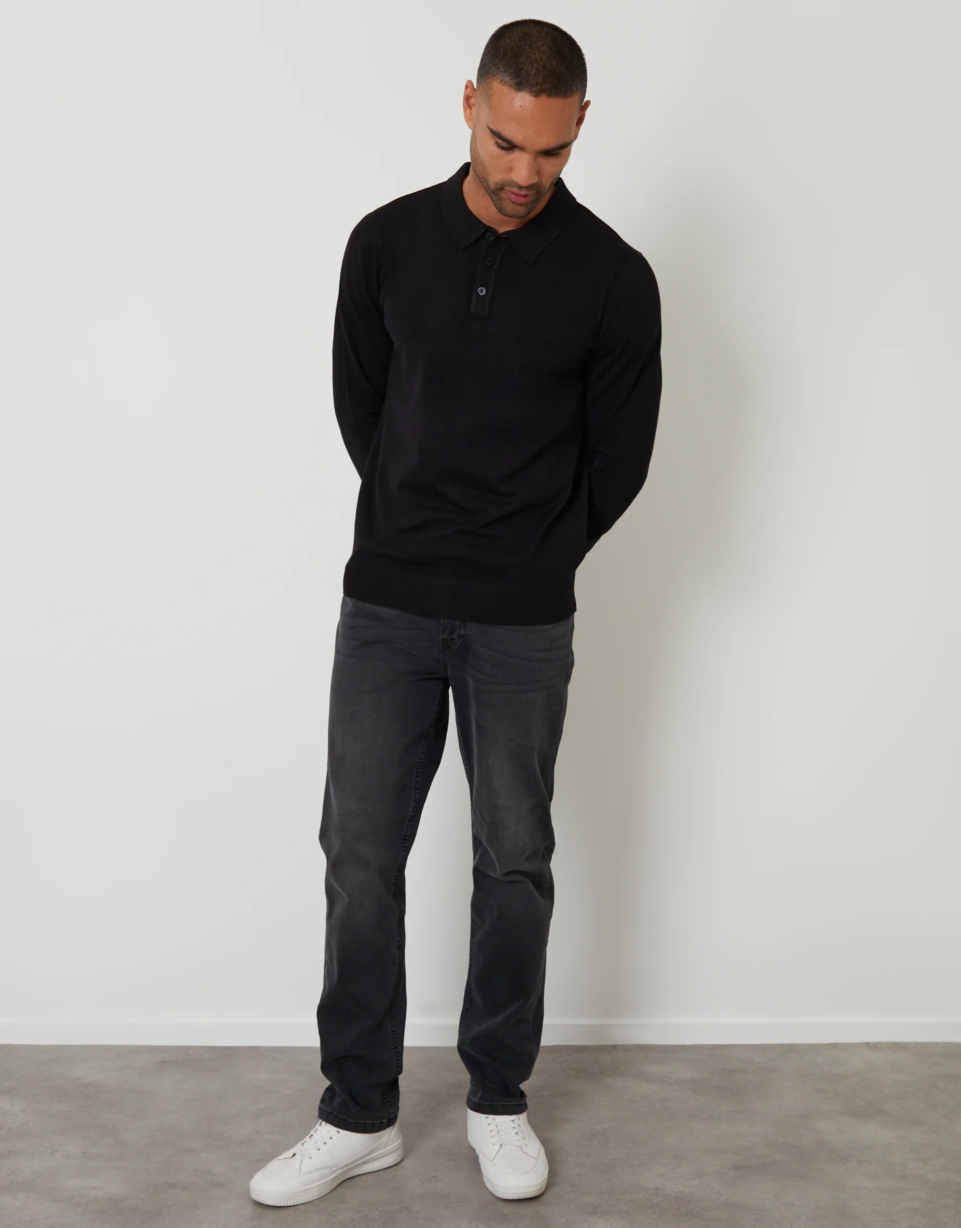 Knitted Long Sleeve Polo Jumper in Black - Image 3