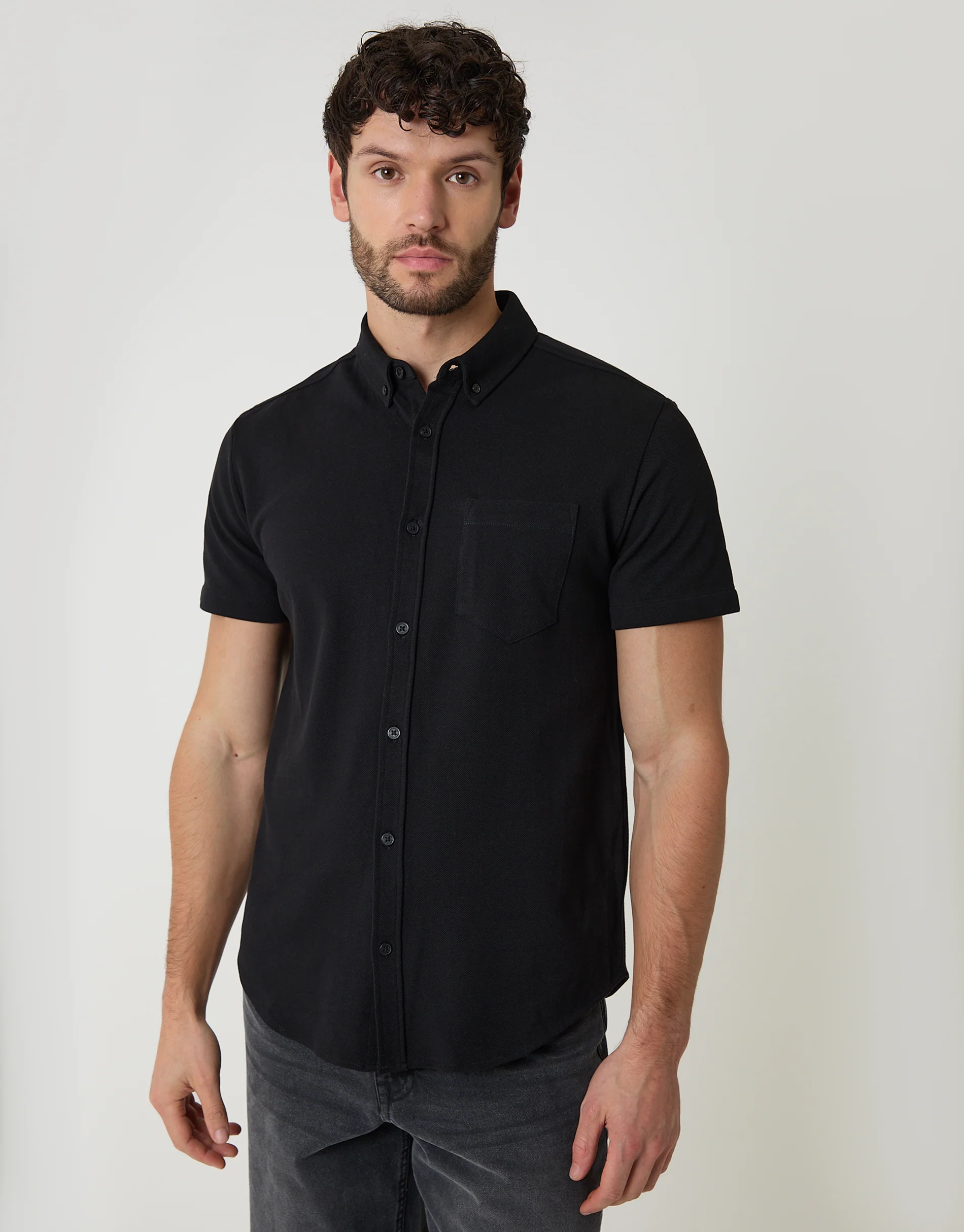Pique Short Sleeve Shirt in Black