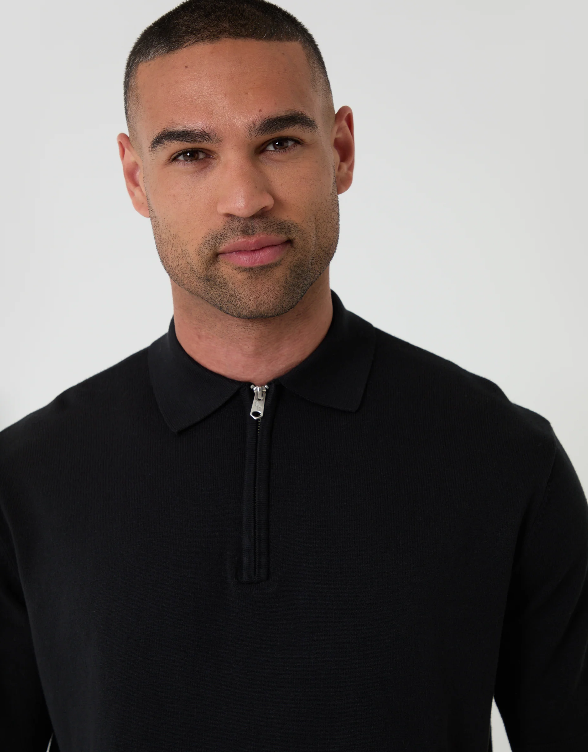 Relaxed Fit Knitted Quarter Zip Polo in Black - Image 4
