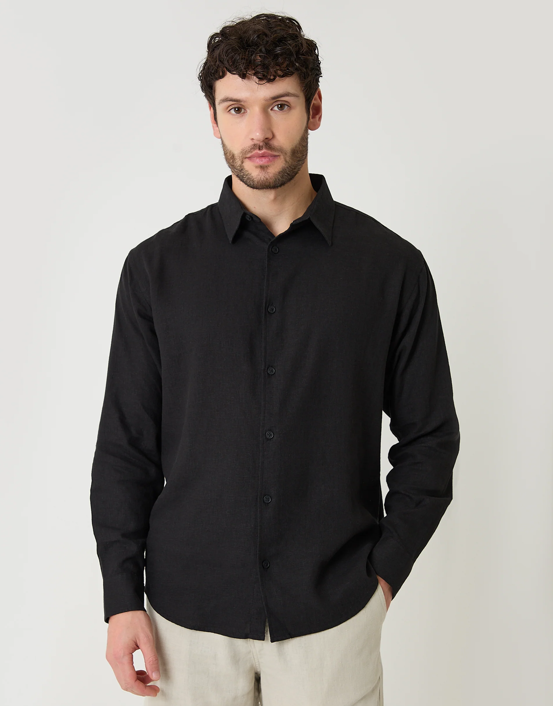Relaxed Fit Linen Blend Shirt in Black - Image 5