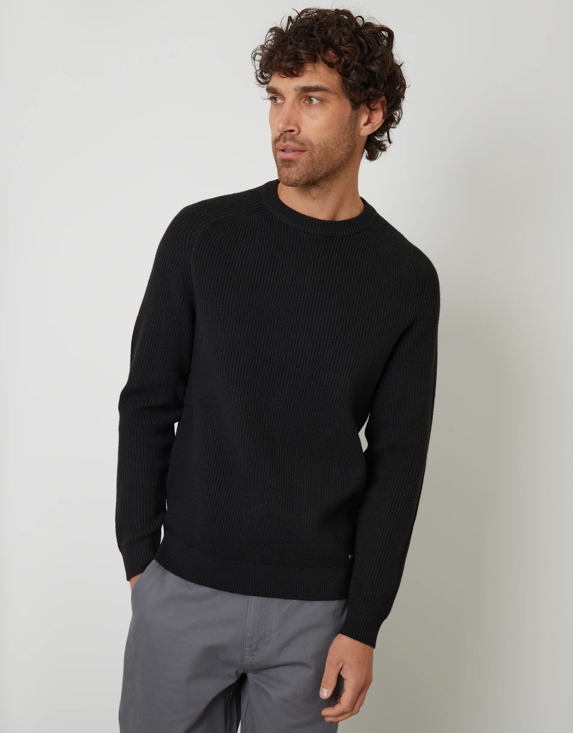 Saddle Sleeve Knitted Crew Neck Jumper in Black