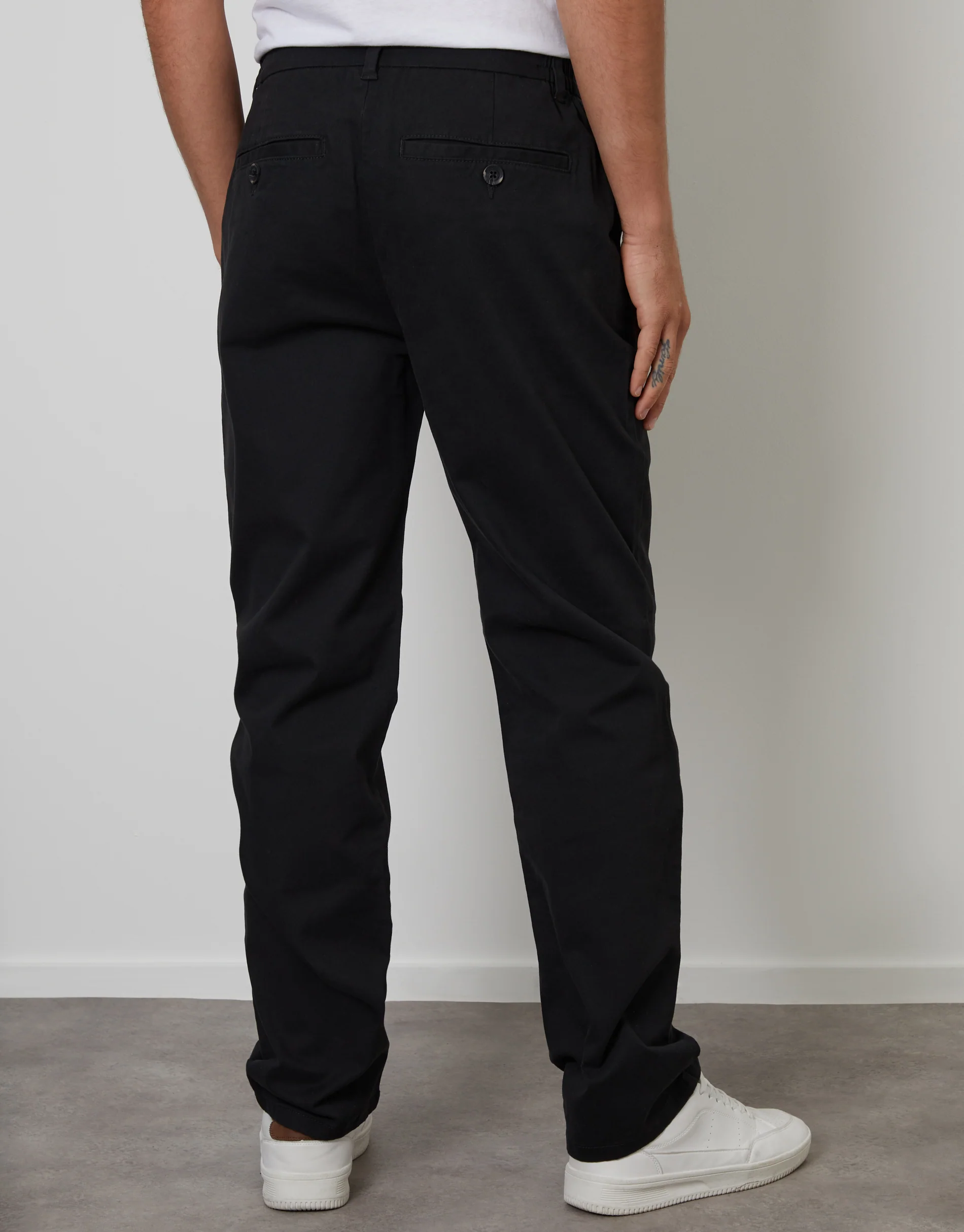 Straight Leg Stretch Waist Chino Trousers in Black - Image 3