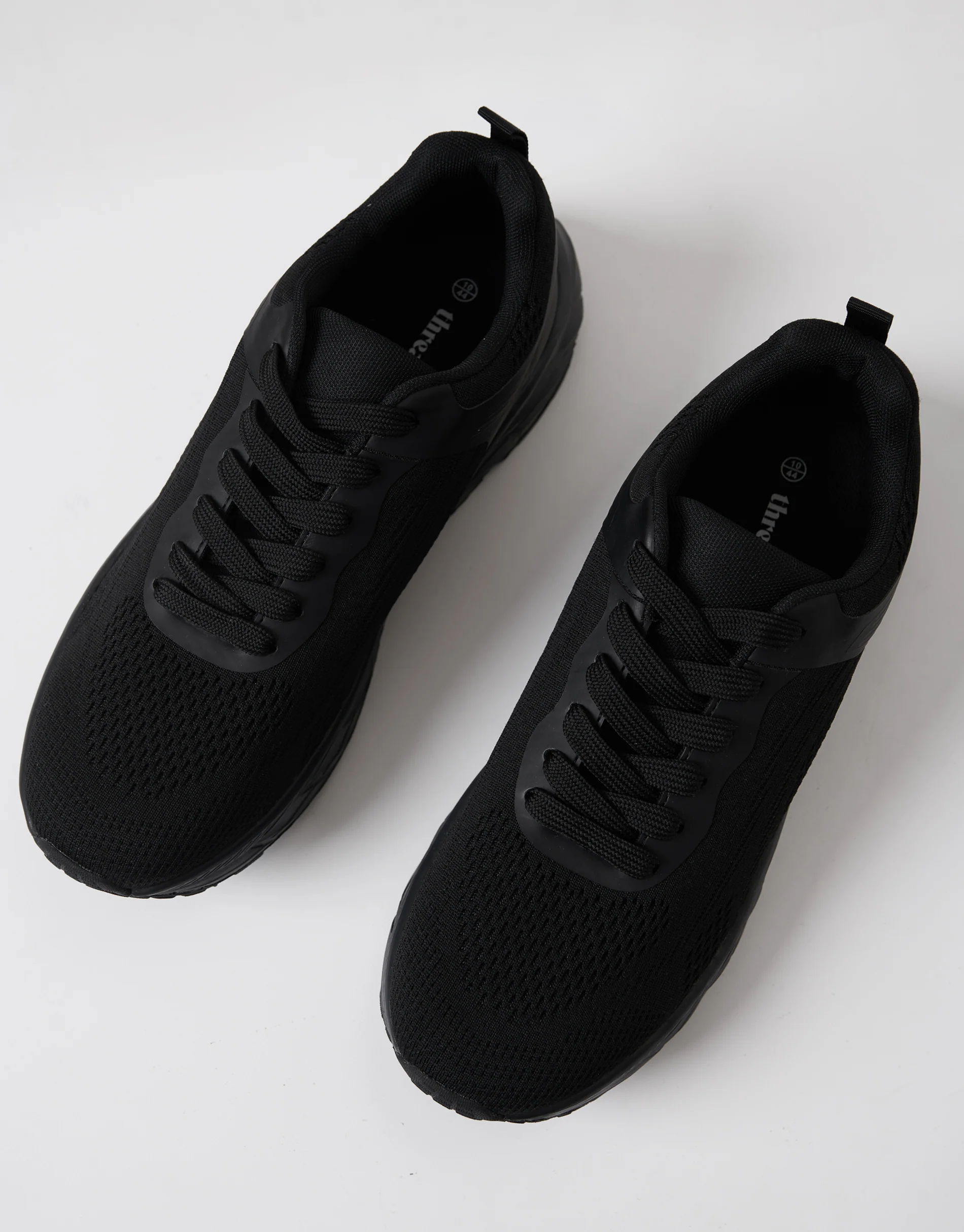 Textured Slip On Trainers in Black - Image 2