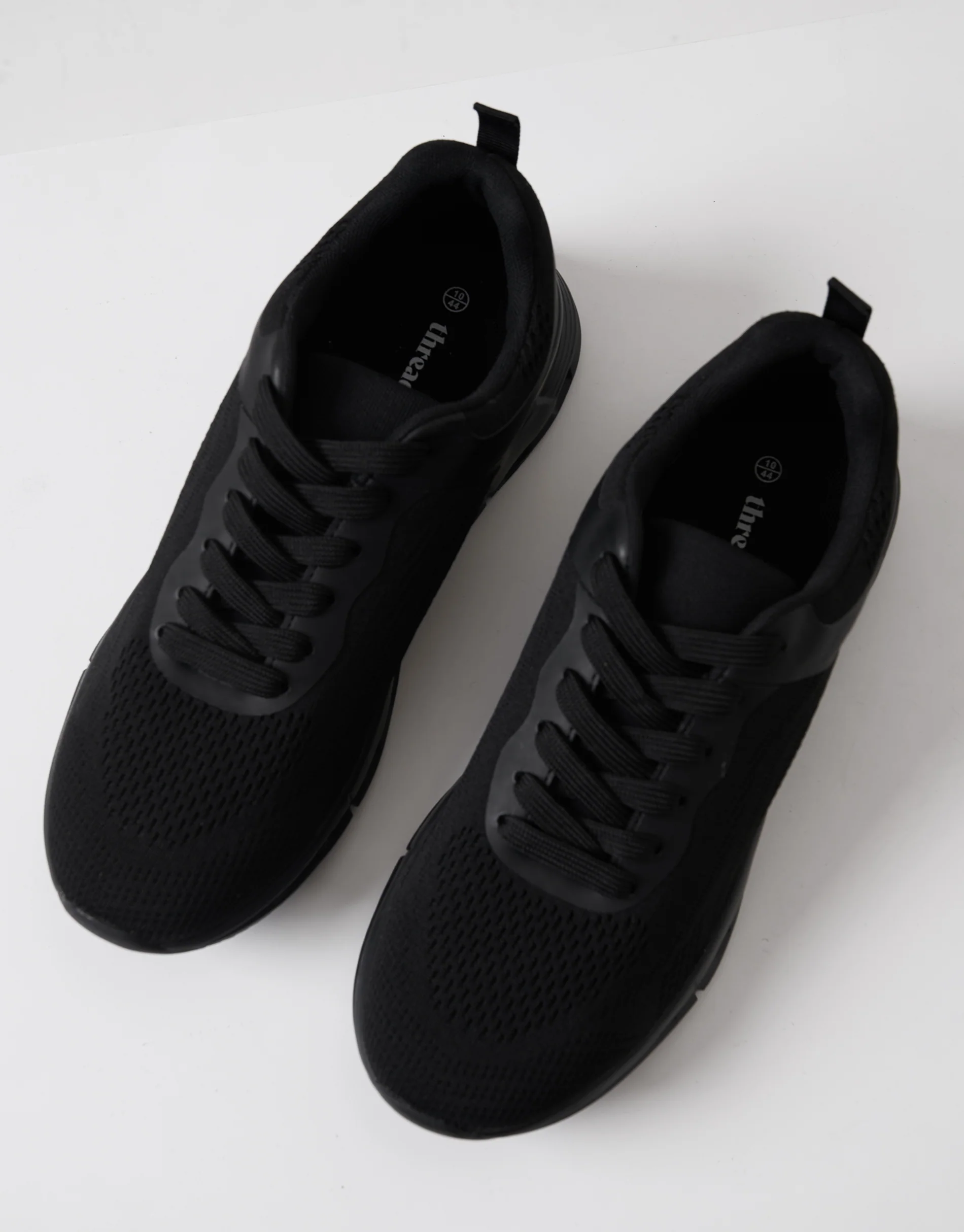 Textured Slip On Trainers in Black - Image 2